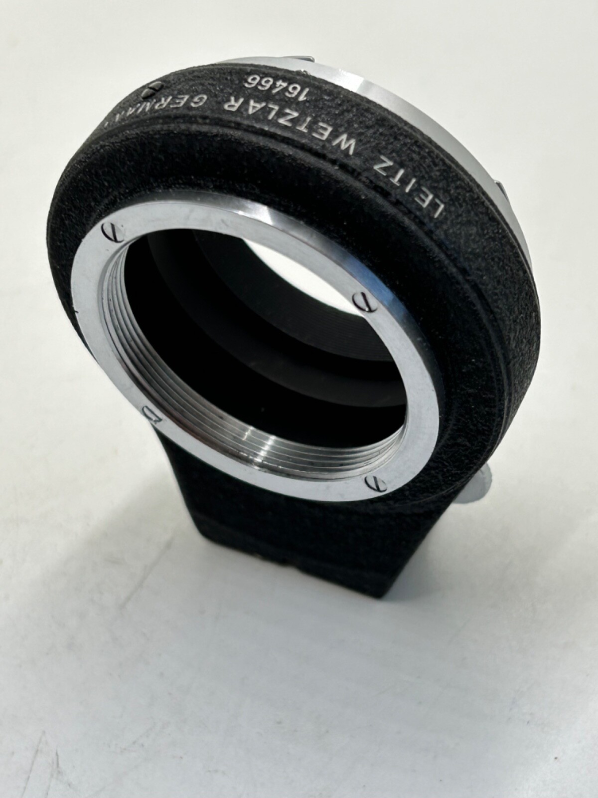 Leica OUBIO 16466 lens adaper used nice mo box