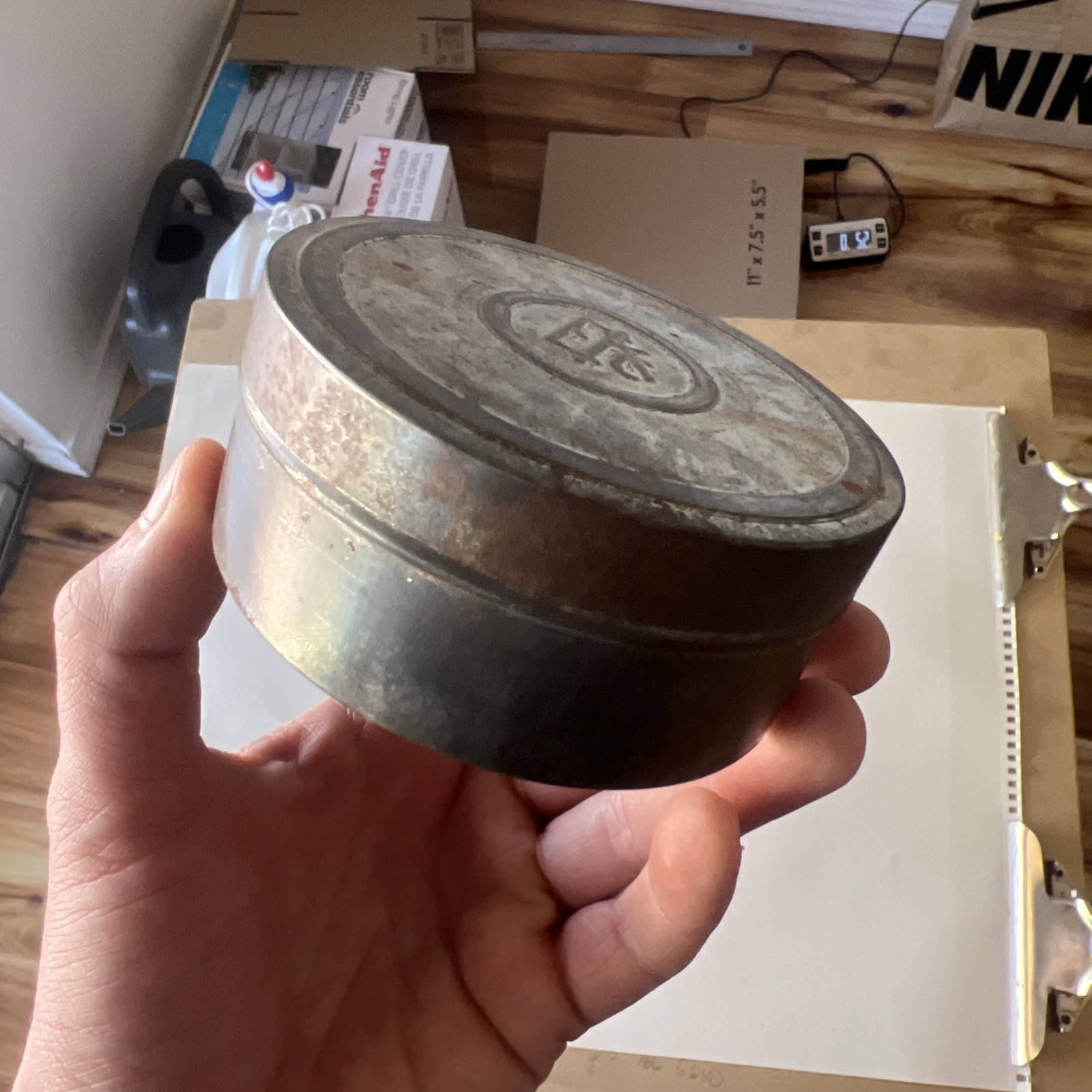 VINTAGE KODAK CANISTER TRI-X NEGATIVE SAFETY CAN EMBOSSED METAL 3.75″ ROUND
