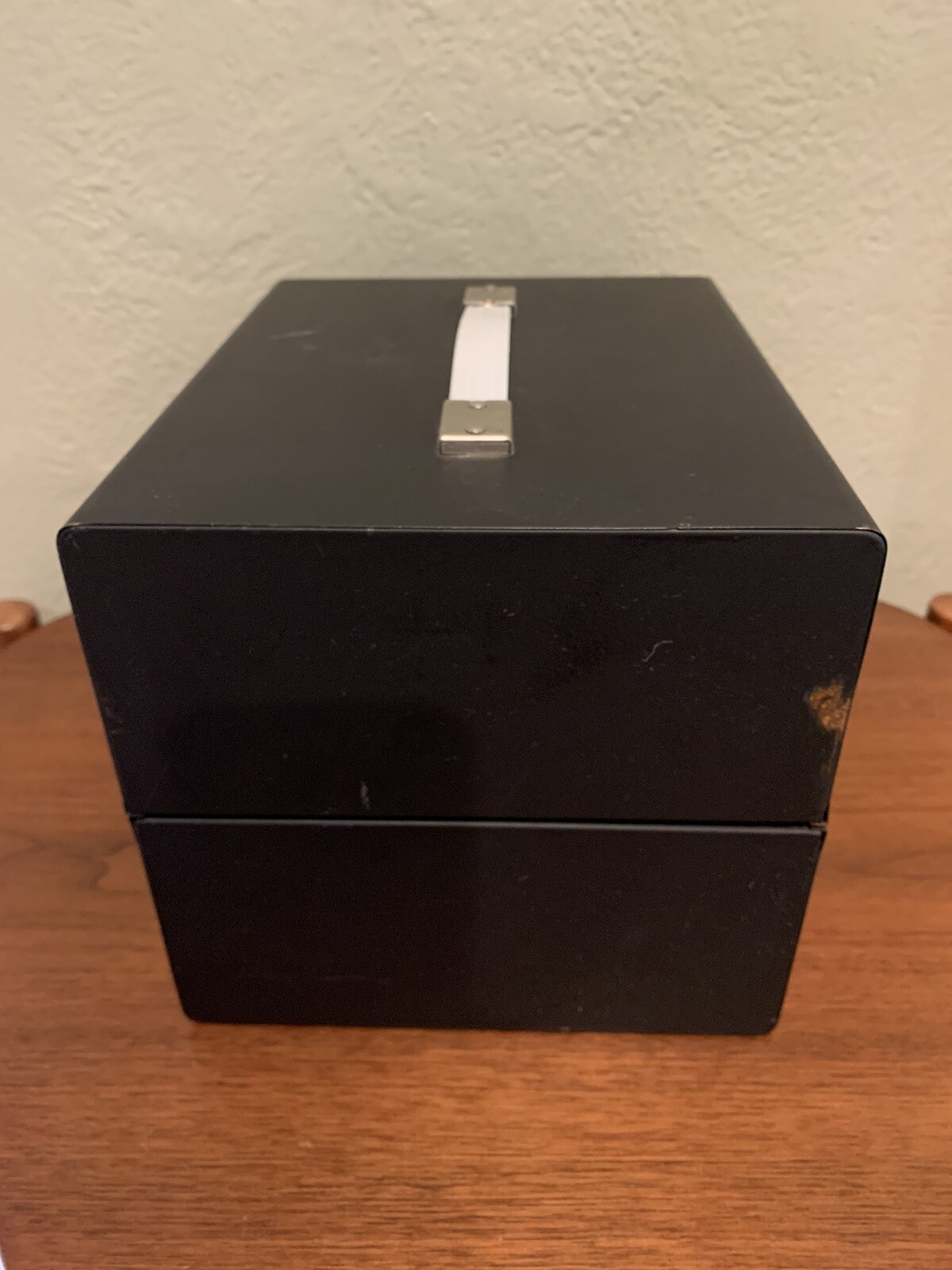 WARDS | Metal Home 8mm 12 Slot Reel Storage Carrying Case