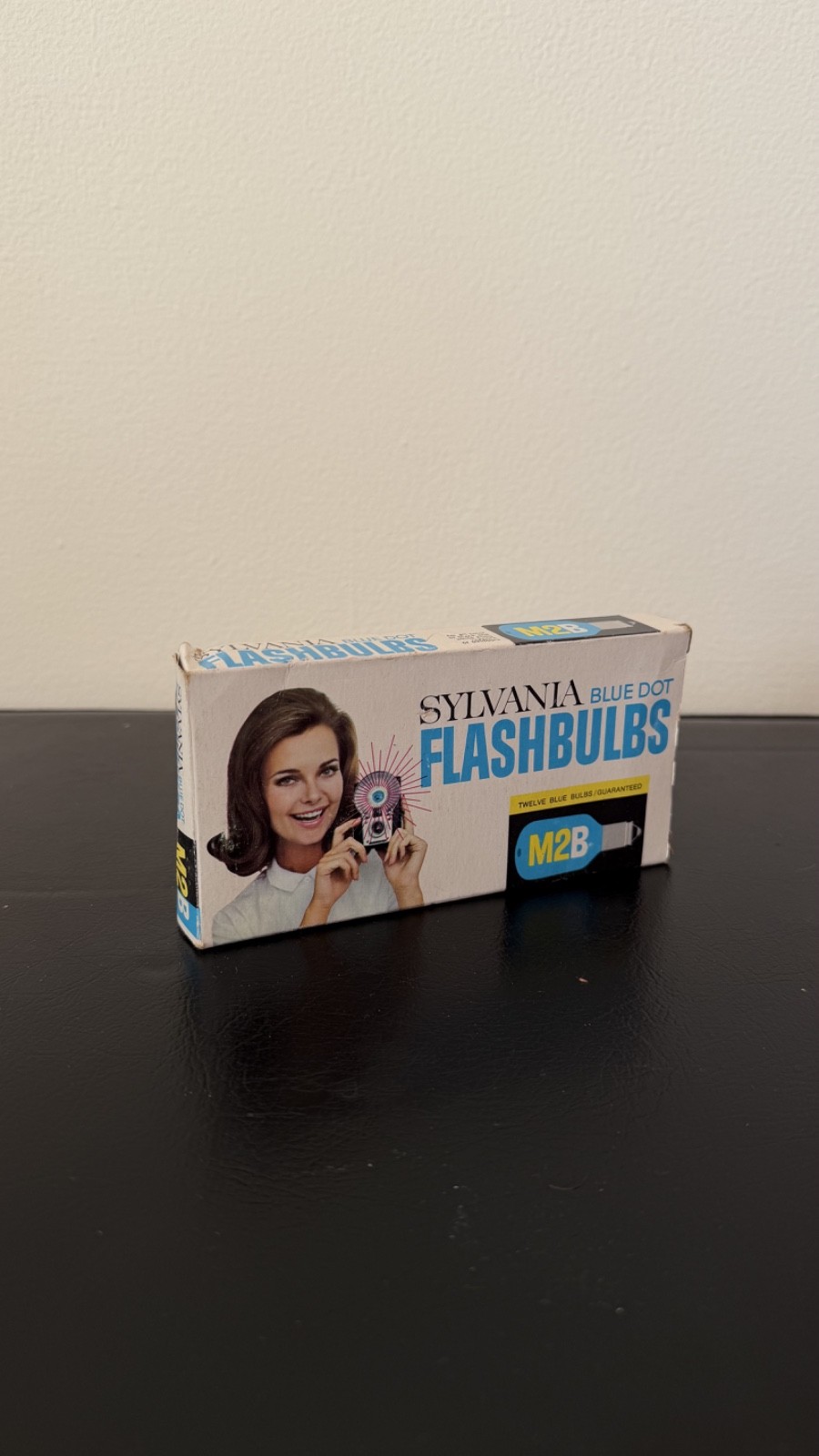 Vintage Sylvania Blue Dot Flashbulbs Lot – M3B, M2B, 25B