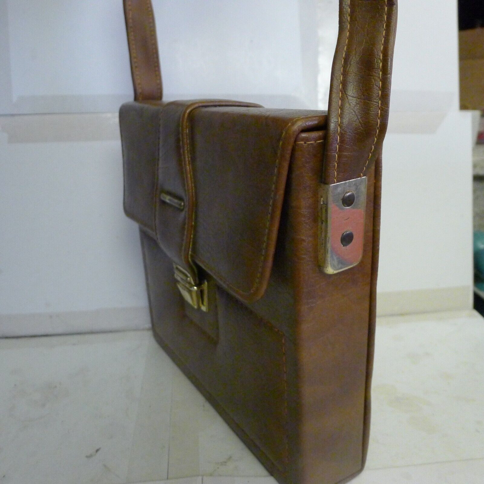 Camera Compartment Tan Case for Polaroid Folding SX-70 Camera & Accessories P73