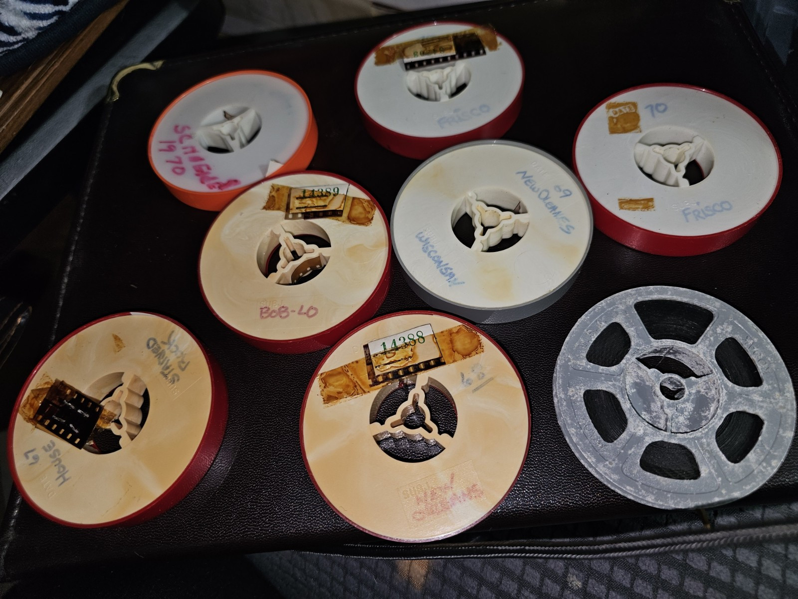 Vintage BRUMBERGER Super 8mm Film Reel Holder Carry Case Metal Box Movies Etc