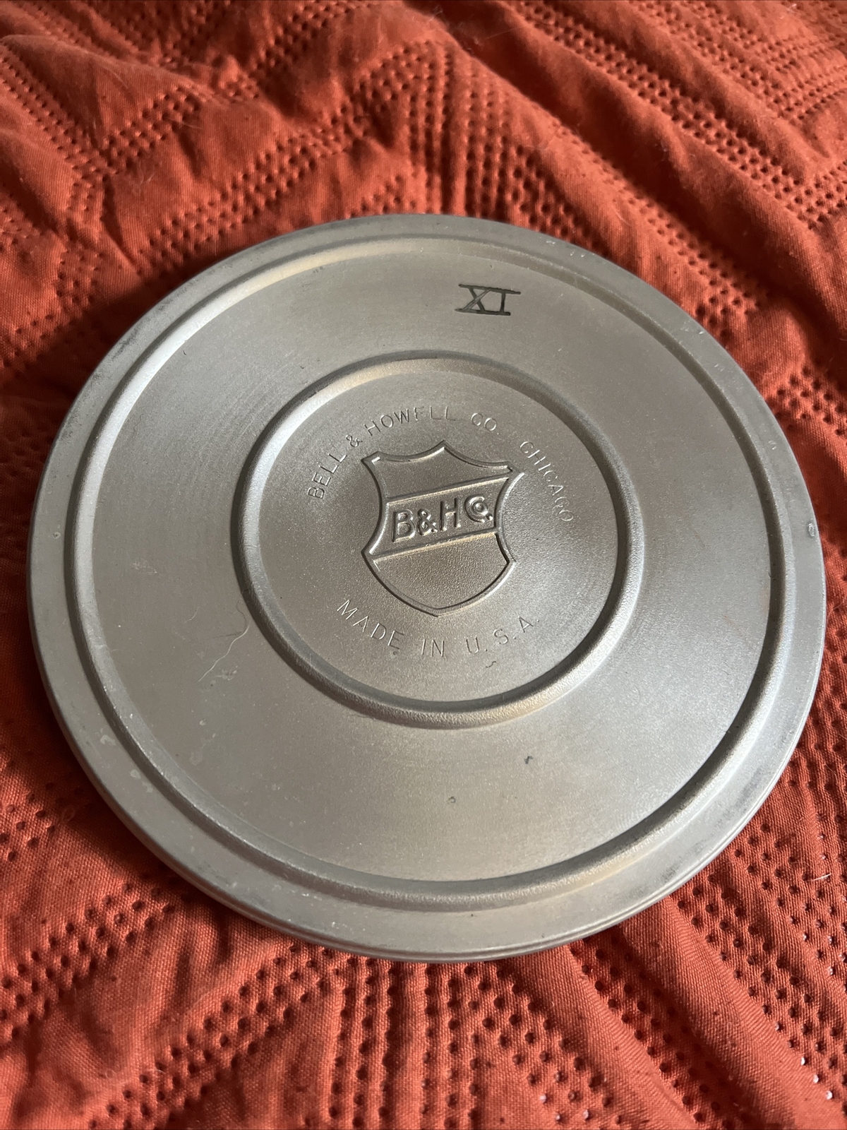 1940’s 8 MM HOME MOVIES WW2 ERA METAL CASE METAL REEL FILM #7 VTG RARE