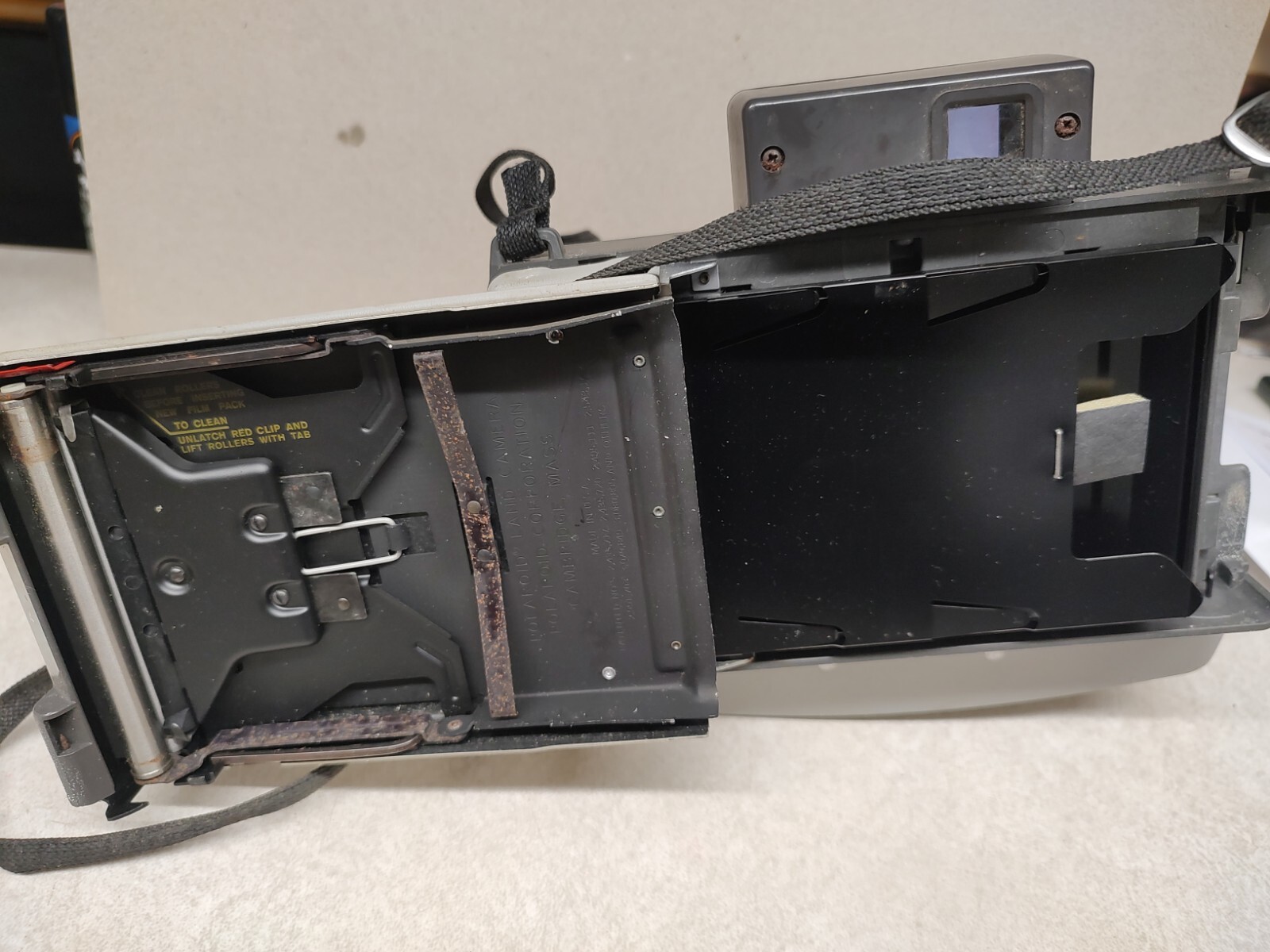 Vintage Polaroid Automatic 104 Instant Film Land Camera untested