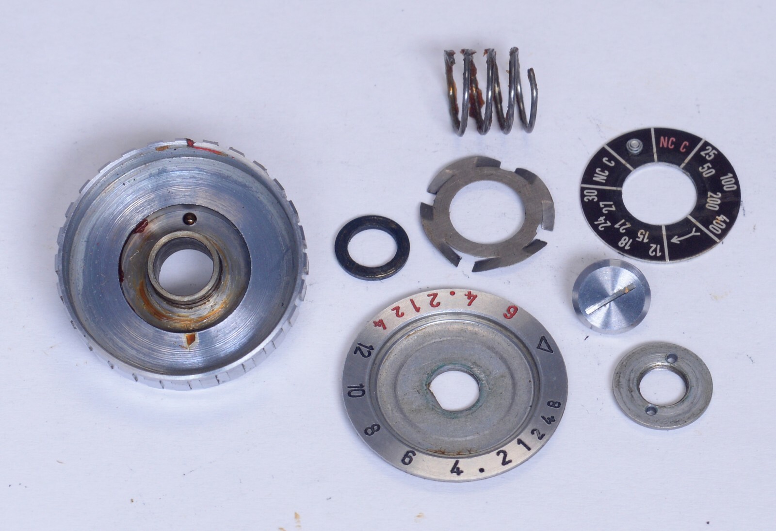 EXAKTA Varex IIb Large Shutter Speed Knob Film Type Vintage SLR Camera Parts