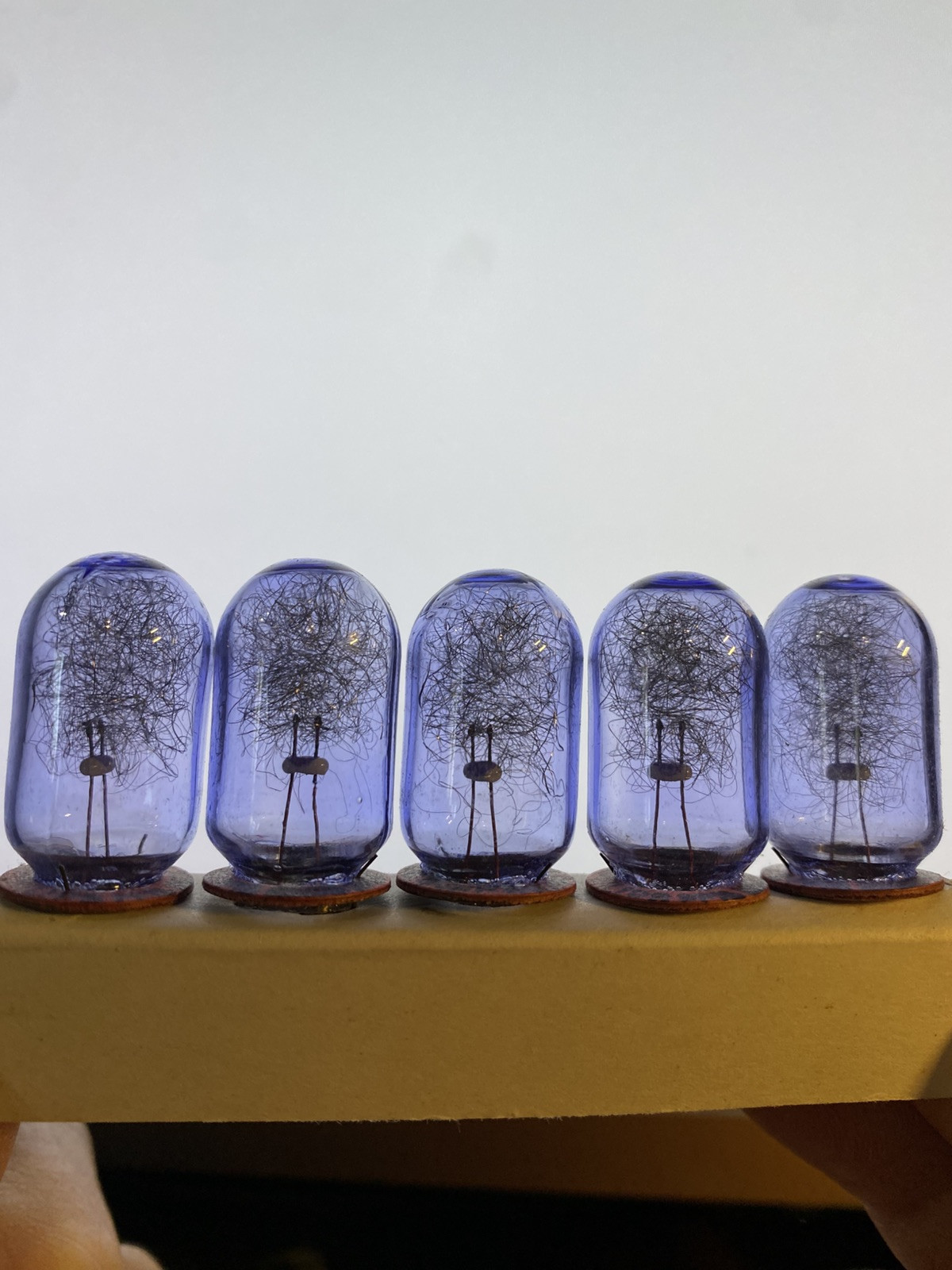 22 Vintage Philips Photoflux PF1B Flash Bulbs