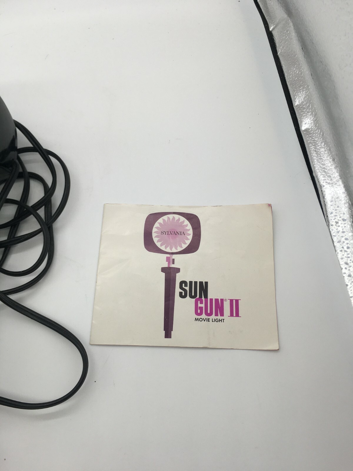 Sylvania Sun Gun II Movie Light w/instruction booklet