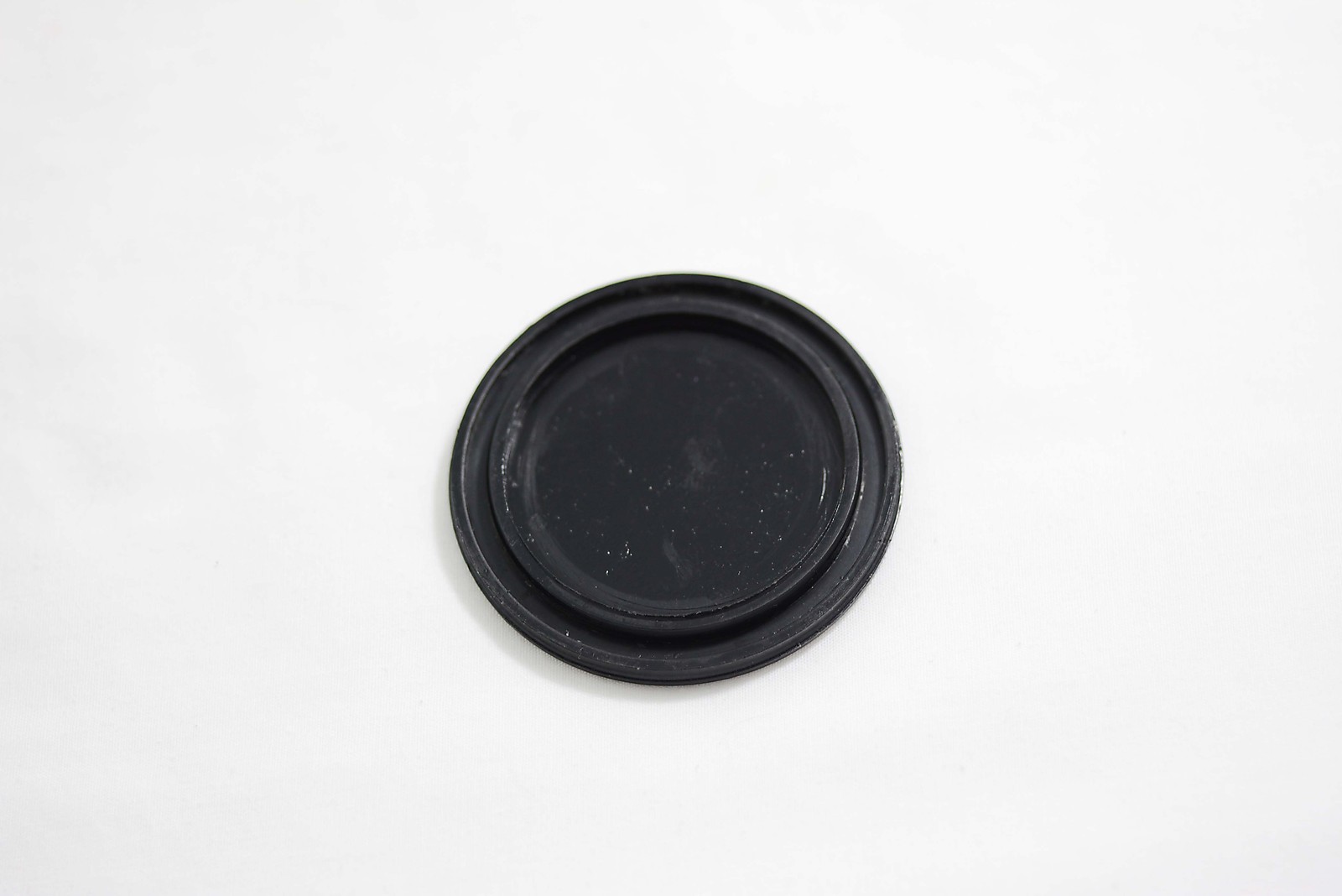 VINTAGE CANON SLR PUSH-ON CAMERA BODY CAP