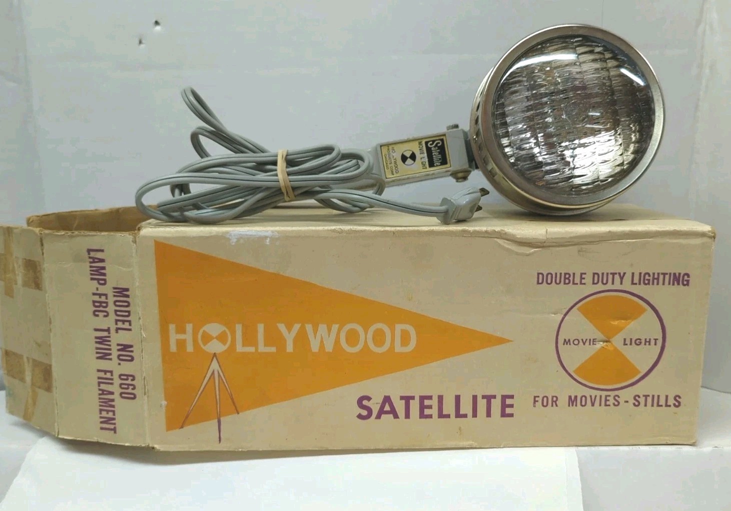 Vintage Hollywood Satellite Gun Movie Light Handheld Camera GE Lamp 120V Tested