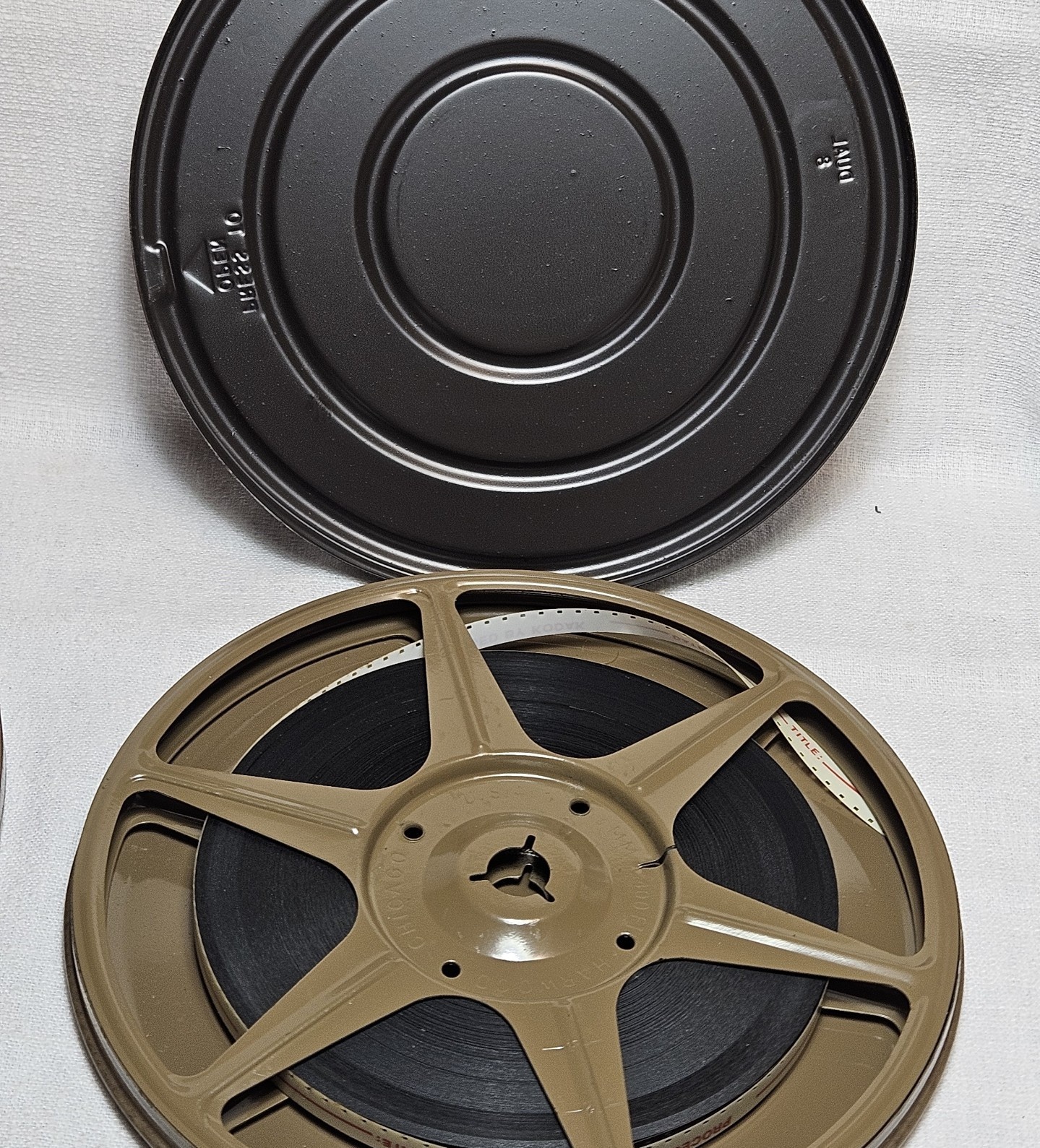 Dual 8 Movie Reels (6) • 7″ Metal Cans (4) & Reels • 8mm 400ft • Used • ’71-’79