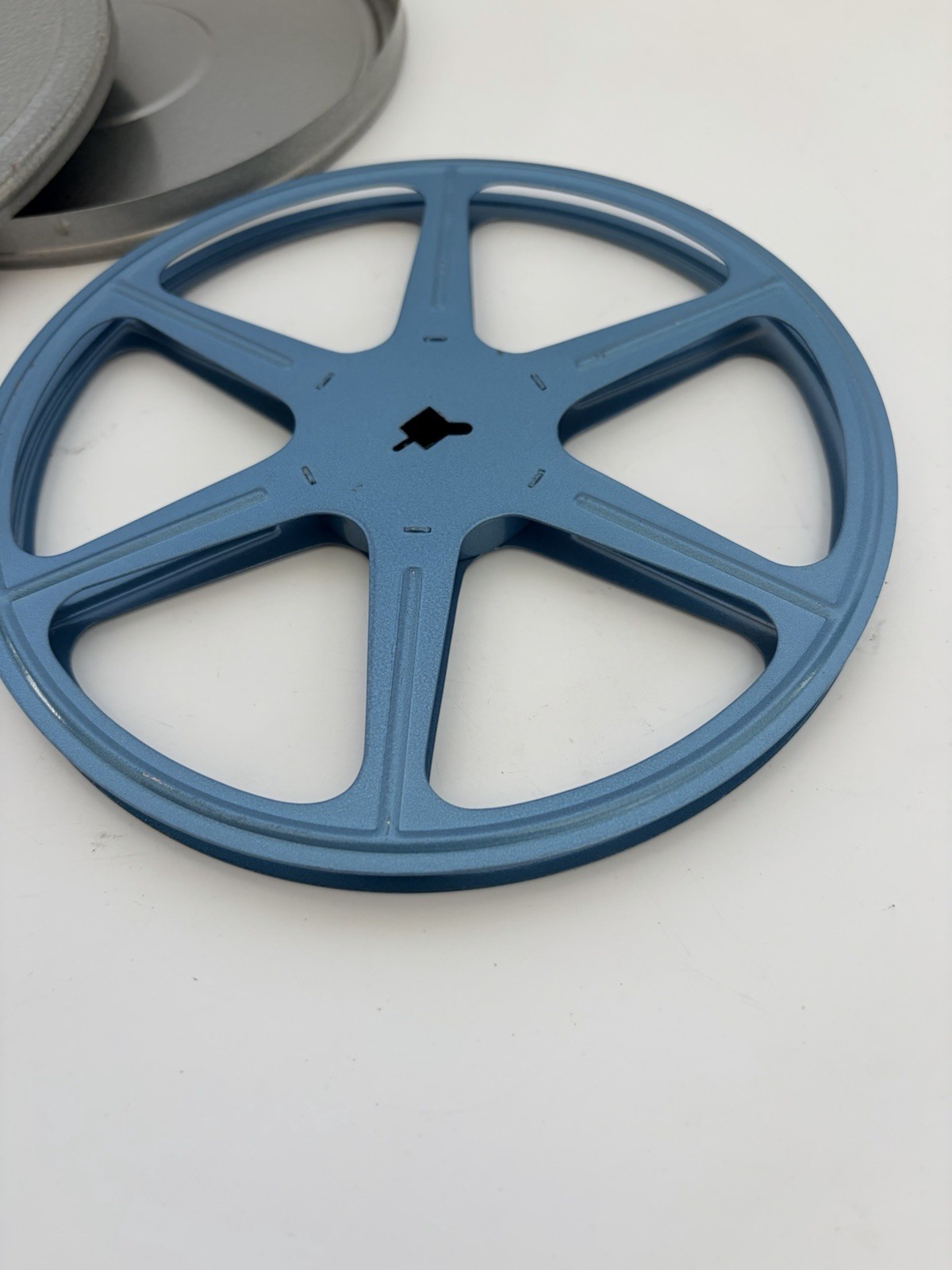 Vintage 8mm Movie Metal Film Reel With Canister 7 Inch 300’ Capacity Empty