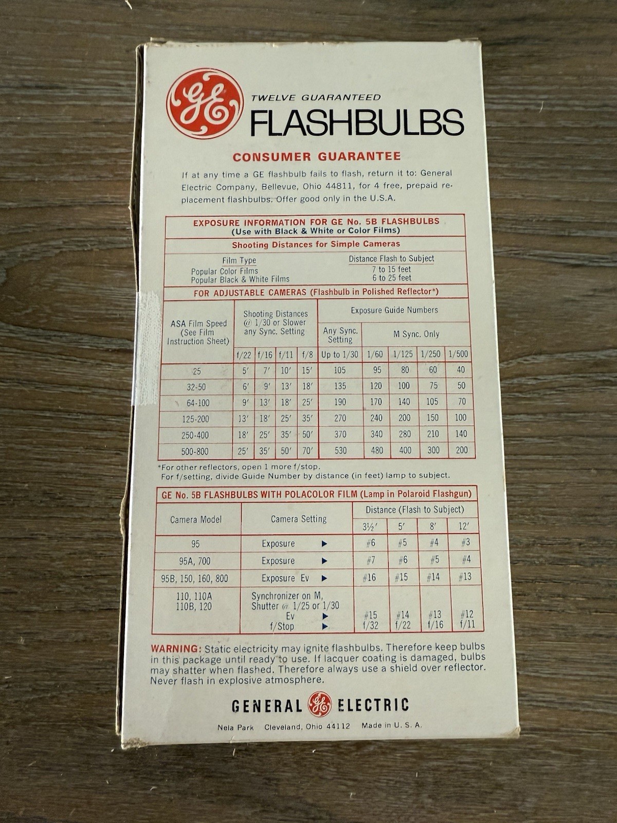 Vintage General Electric GE 5B Blue Camera Flash Bulbs 1 Box 10 Bulbs