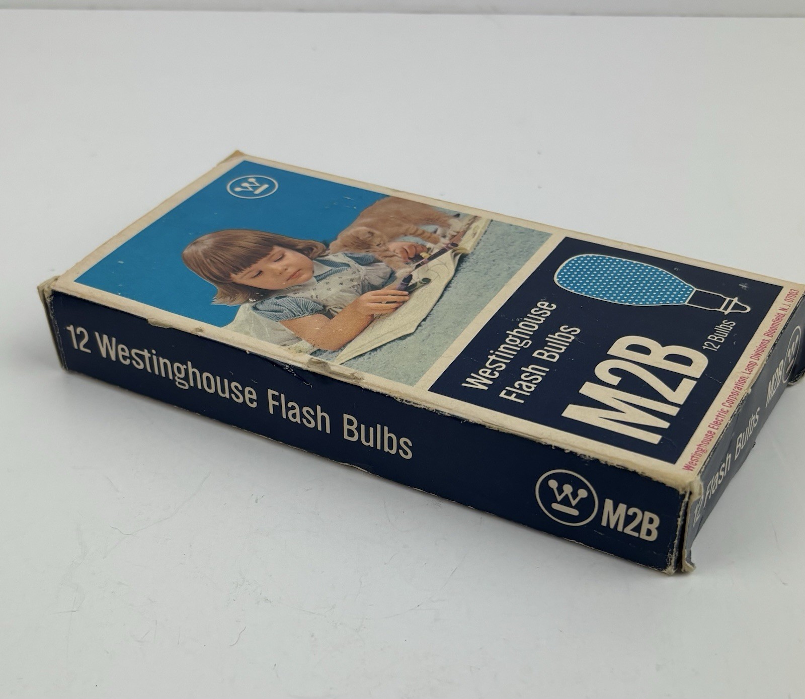Vintage Westinghouse M2B FLASH BULBS – 9 Bulbs In Package