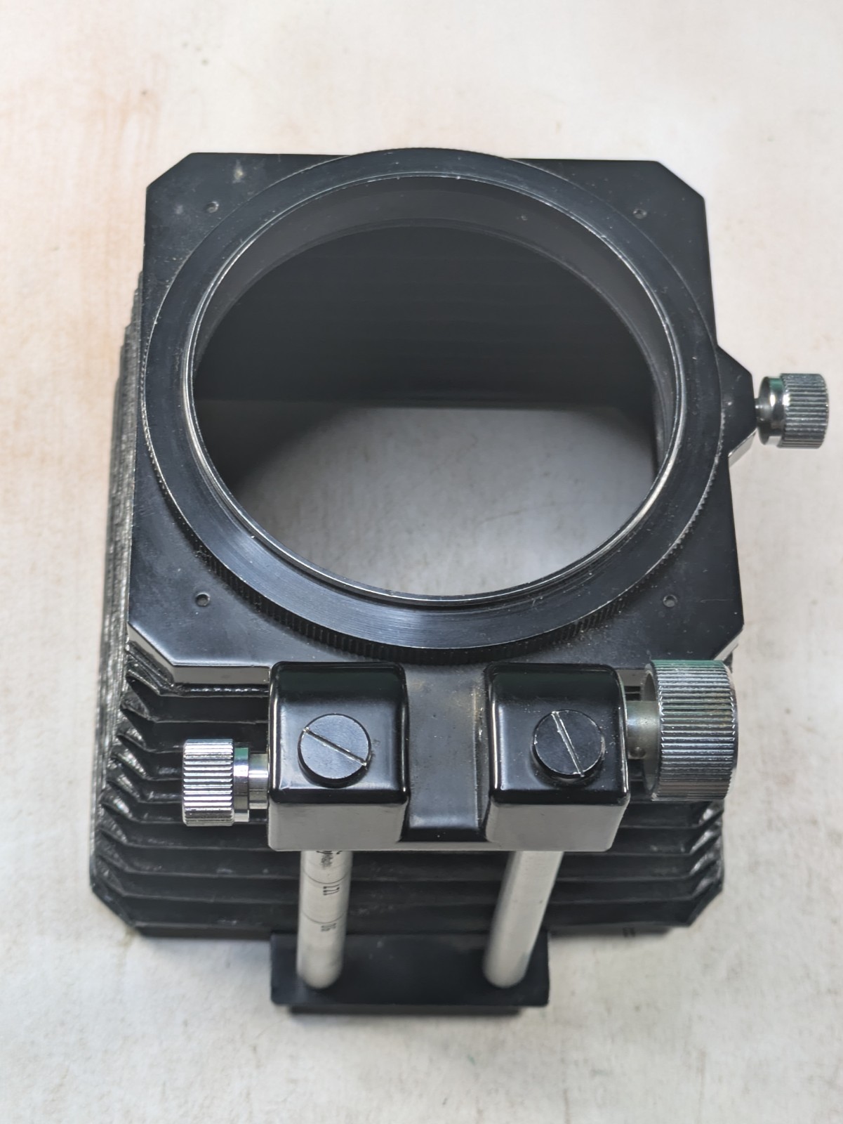 MAMIYA Japan G-2 RB/RZ Bellows Mount – Works, No Viable Light Leaks