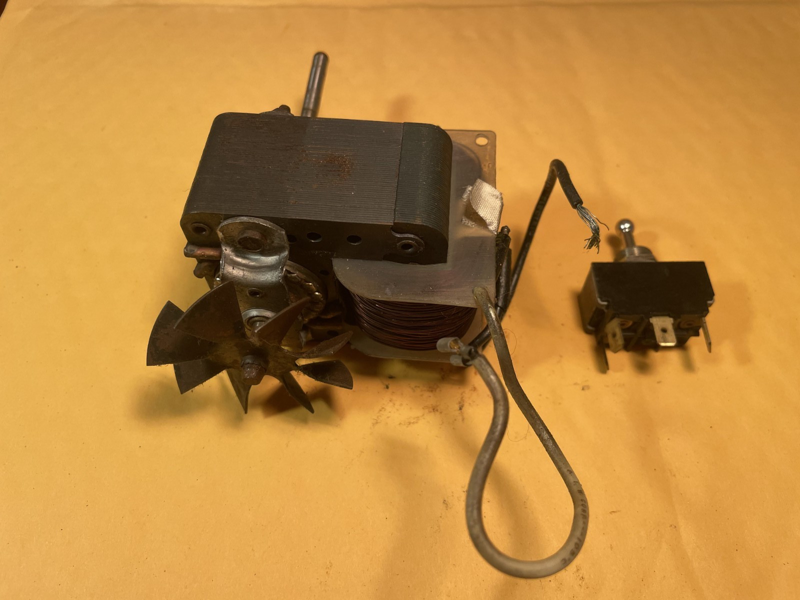 8mm Keystone K-75 Projector MOTOR AND SWITCH