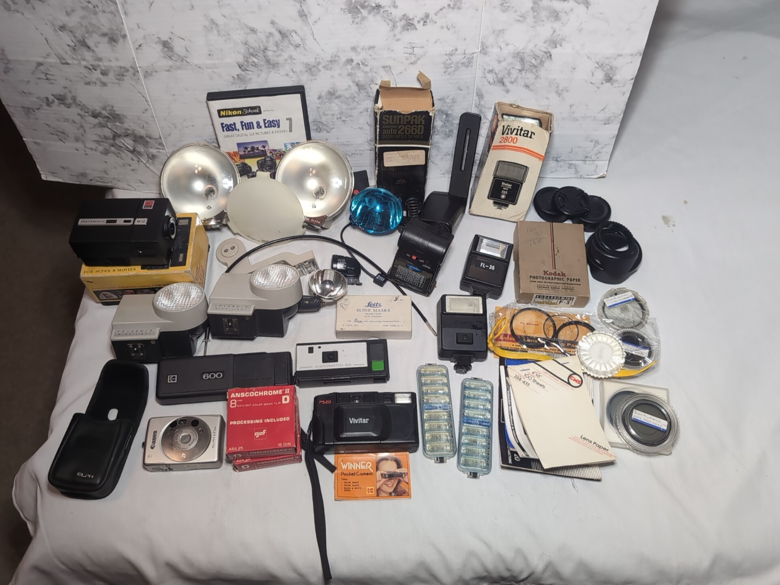 Huge Lot Vintage Camera Equipment Kodak Polaroid Cannon Flashes Cameras Lenses