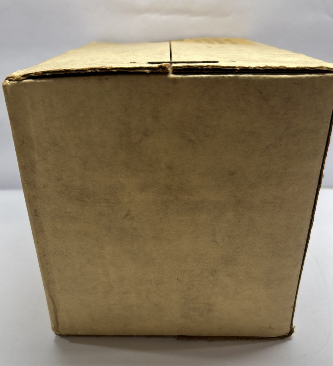 New NOS Vintage Logan 183PL All Metal Reel Chest For Movie Reels & Cans