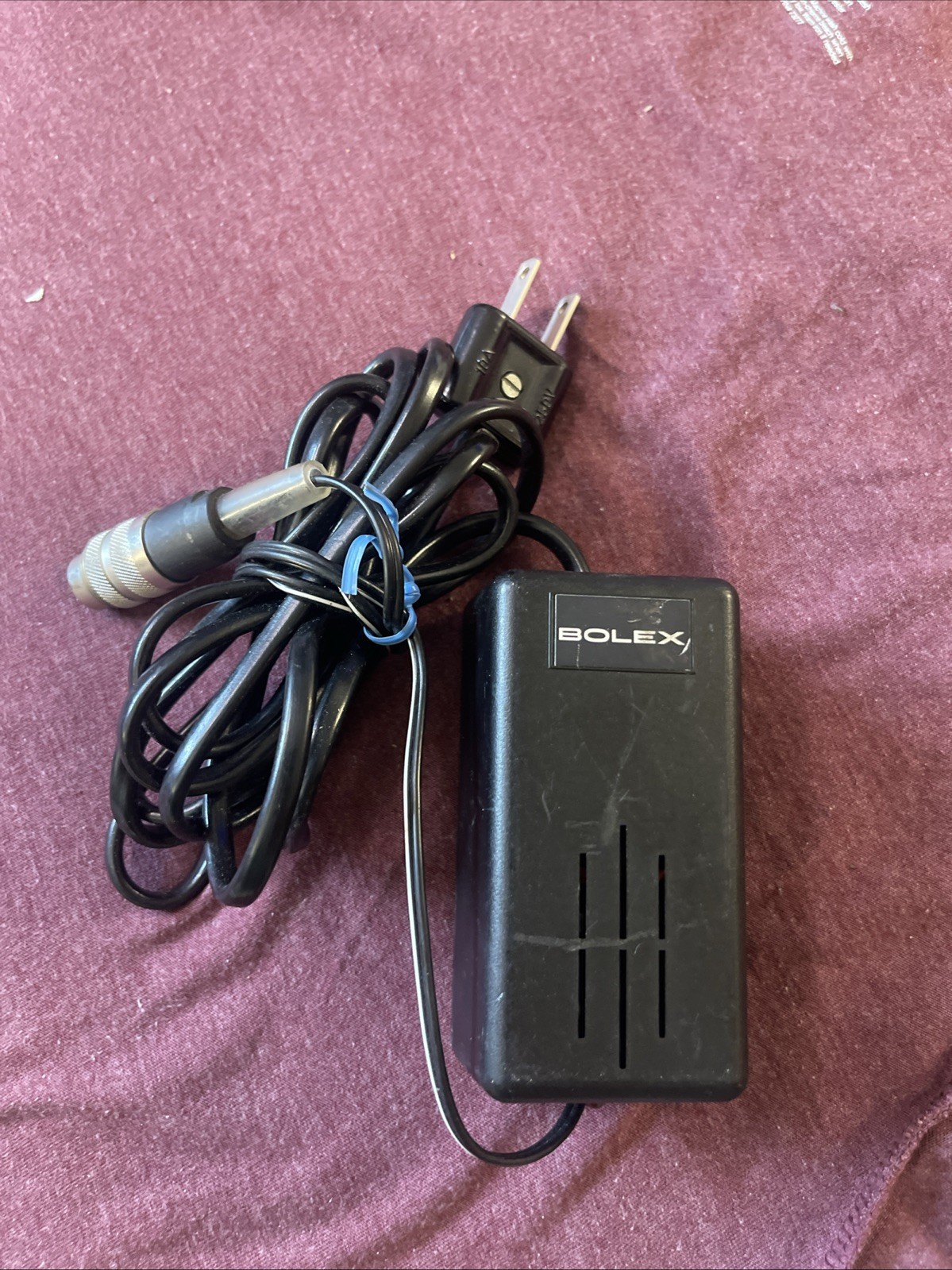 ORIGINAL SWISS BOLEX BATTERY CHARGER FOR BOLEX H16 CAMERAS NI CD -VR 12V