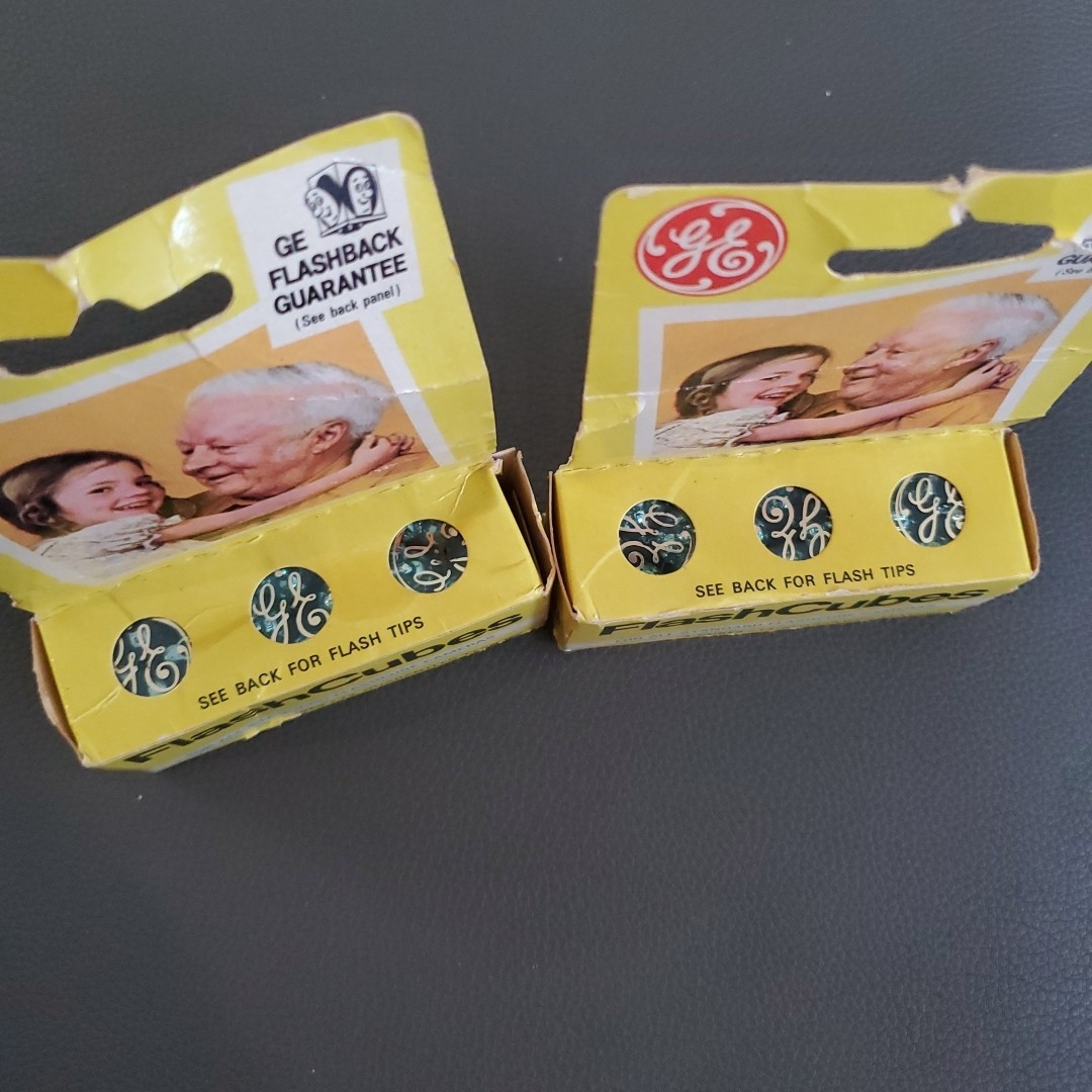 Vintage GE General Electric FlashCubes 2 Packs 1960s 1970s 3 Cubes Per Box USA