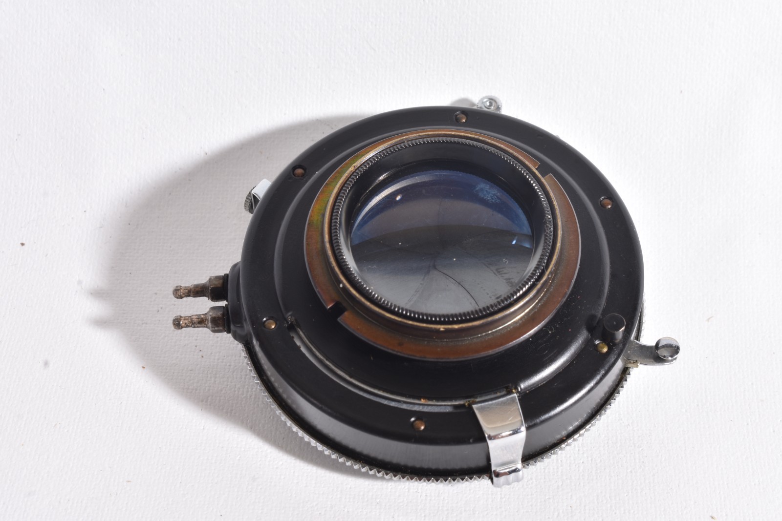 Graflex Wollensak Optar 135mm f/4.7 lens in a Graphex Shutter & Metal Lens Board