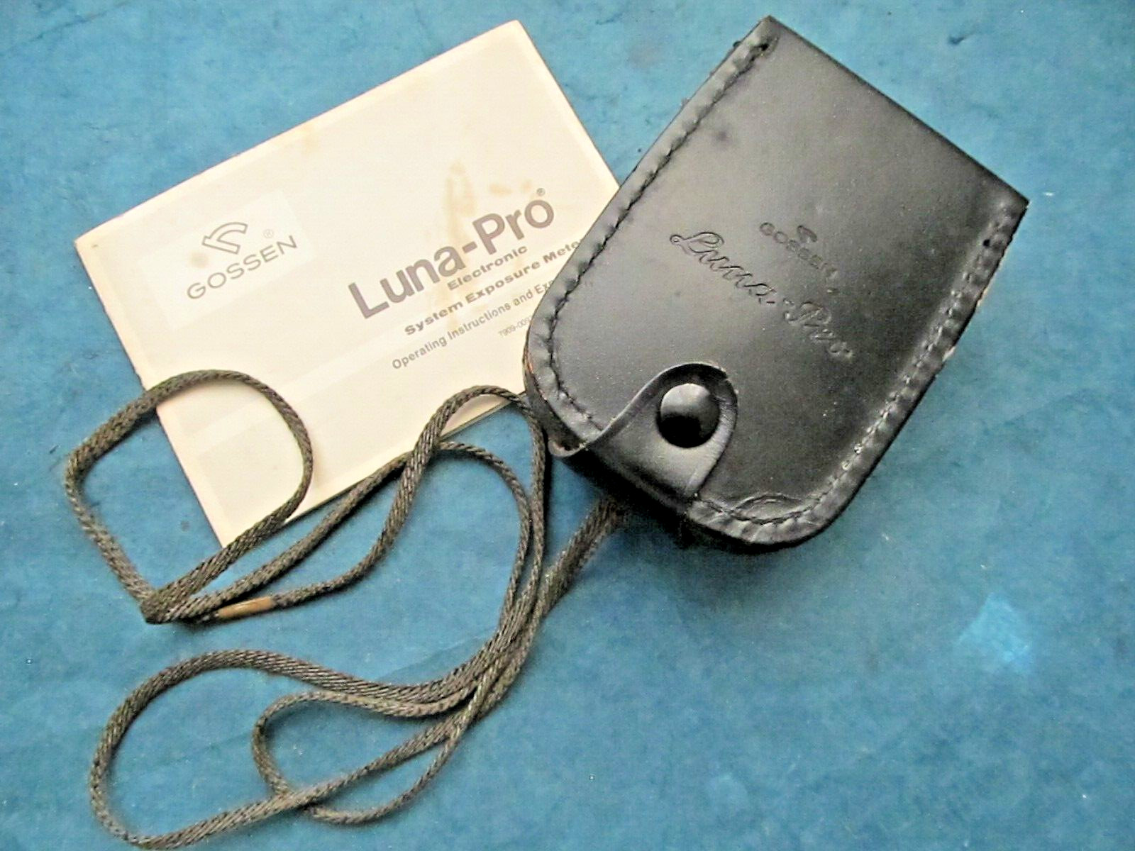 Vintage Gossen Luna-Pro electronic system exposure meter with leather case