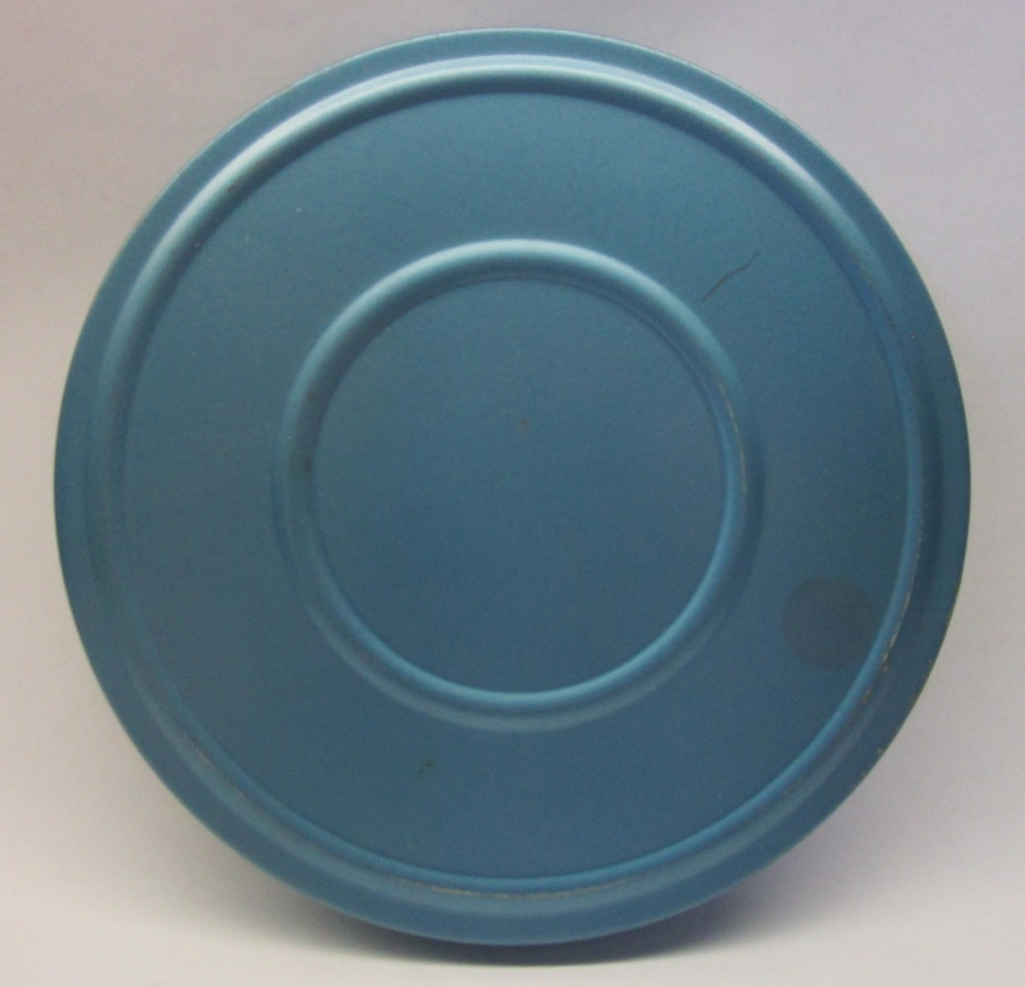 Vintage Compco Corp. 8mm/200ft 5” Blue Film Reel Canister and Reel