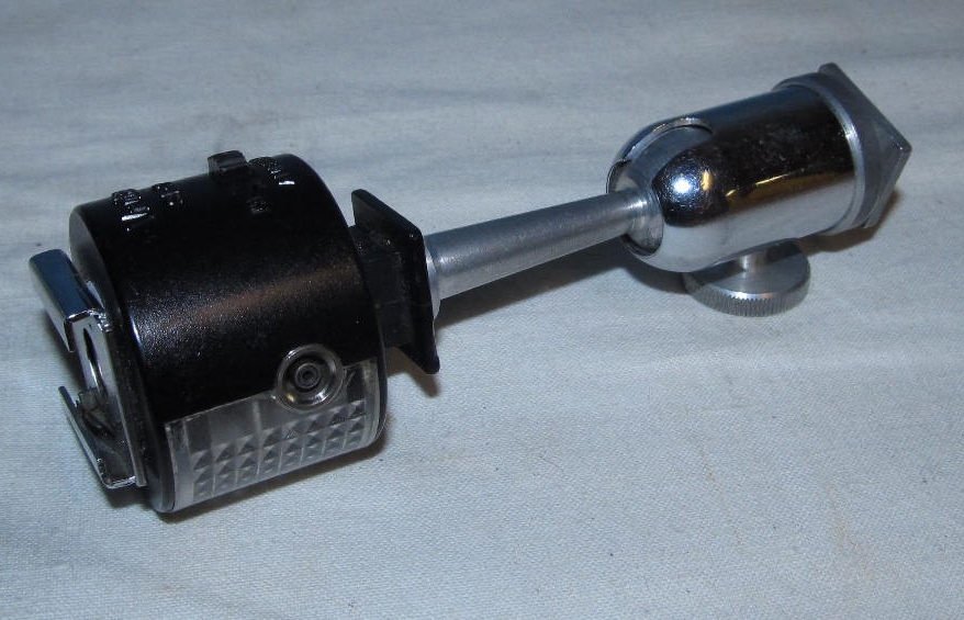 Vivitar SL 2 Camera Flash Trigger w/Prazision Ball & Socket Shoe Holder J00245
