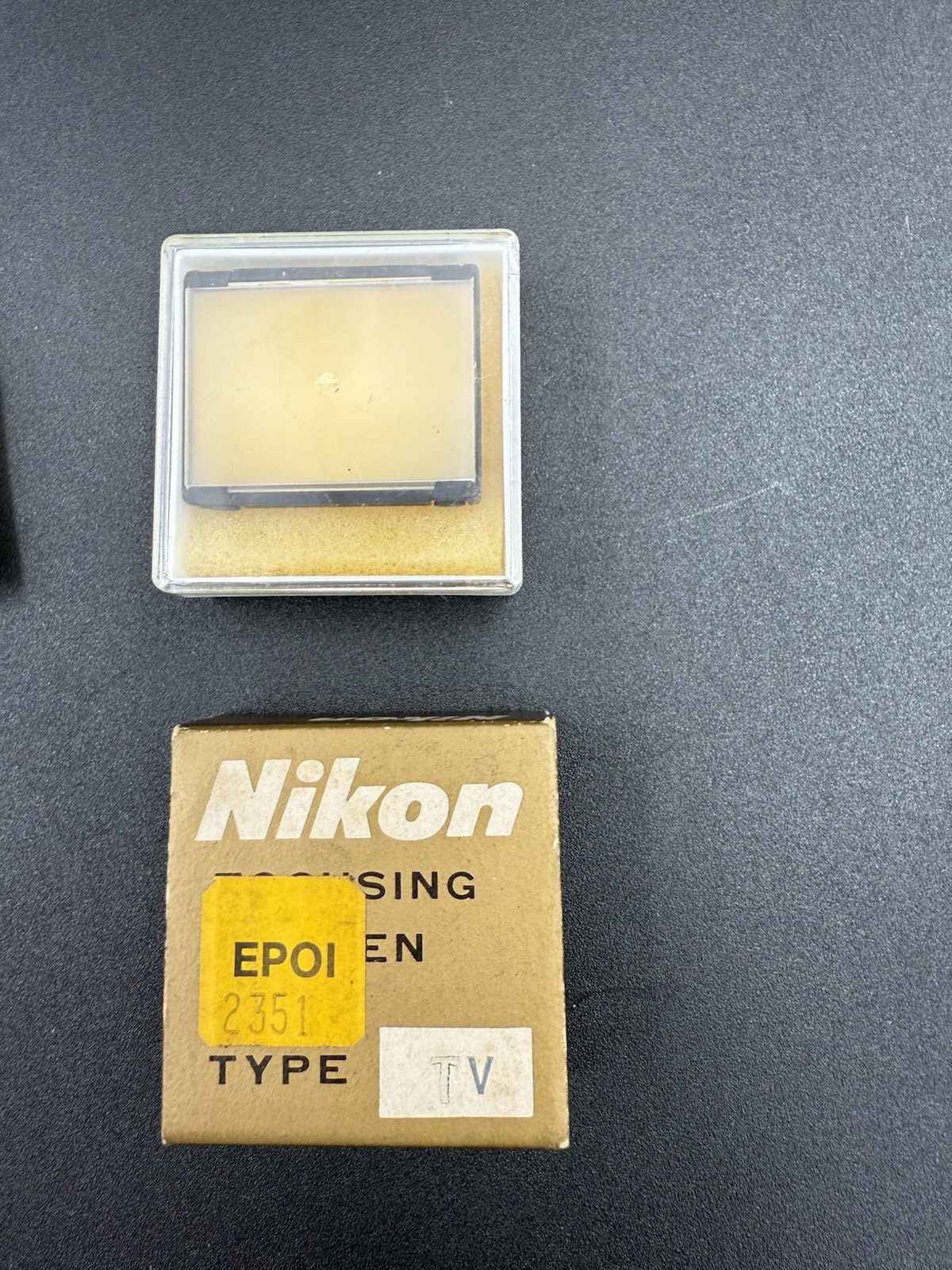 Genuine Nikon Focusing Screen Nikon Type A For TV -Japan w/ Box, And Case