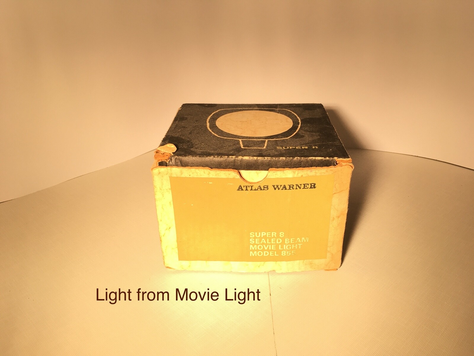 Vintage Atlas Warner Super 8 Sealed Beam Movie Light Model 855 – Works!