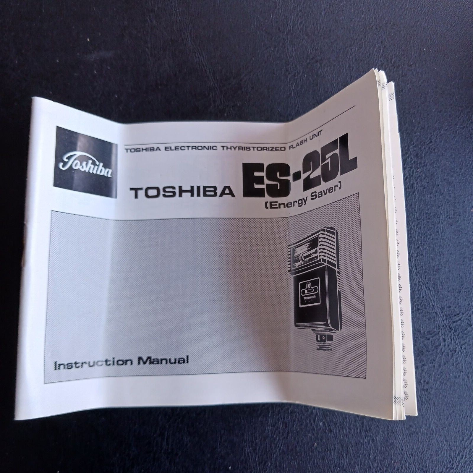 Toshiba Electronic Flash ES-25L With Manual and Original Box Untested
