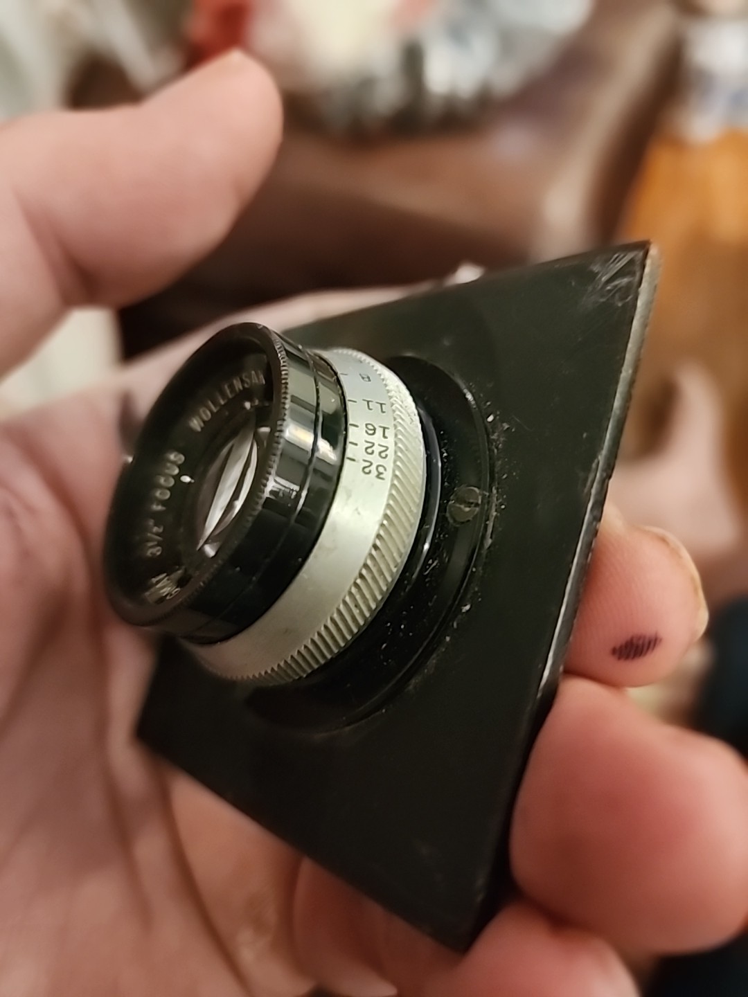 Wollensak 3-1/2″ (90mm) f/4.5 Velostigmat enlarging lens on Plate