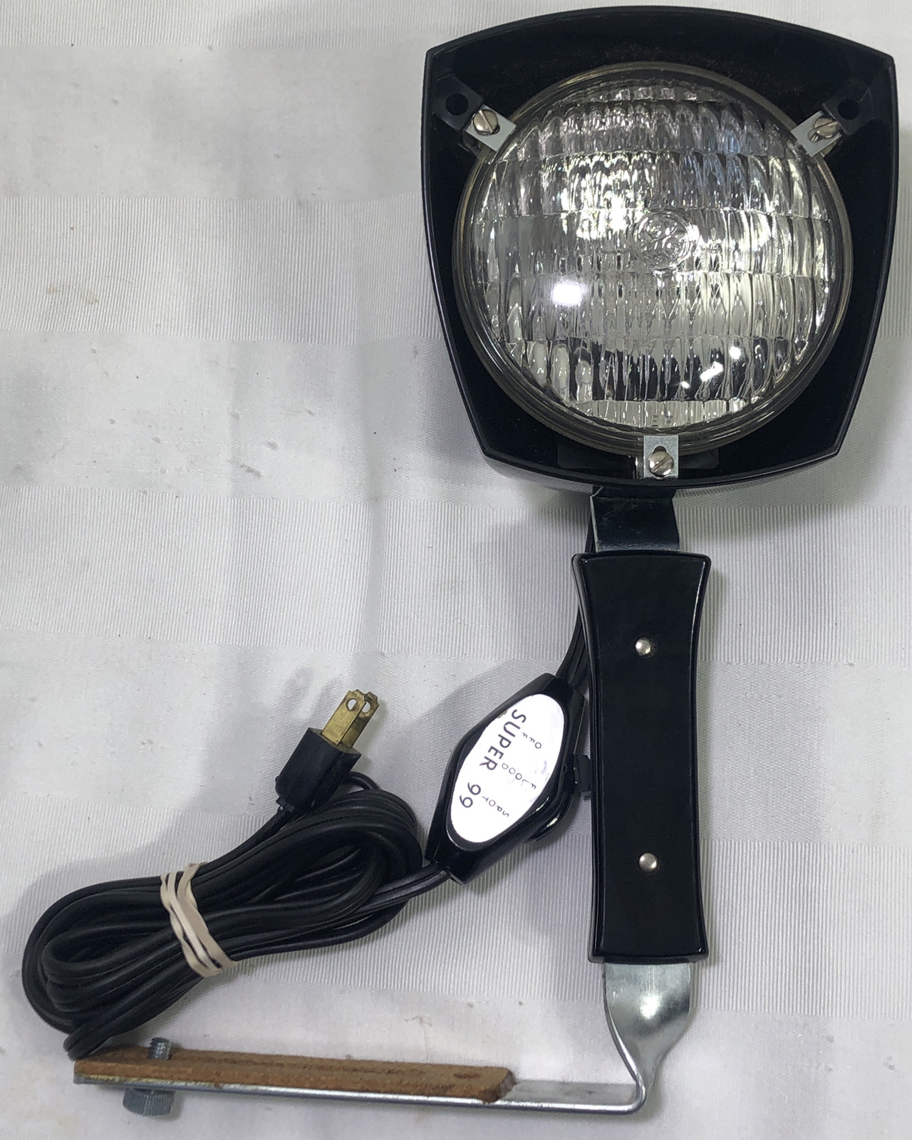 1960s GENERAL ELECTRIC SUPER 99 MOVIE LIGHT fits all cameras DOUBLE BEAM – 650w