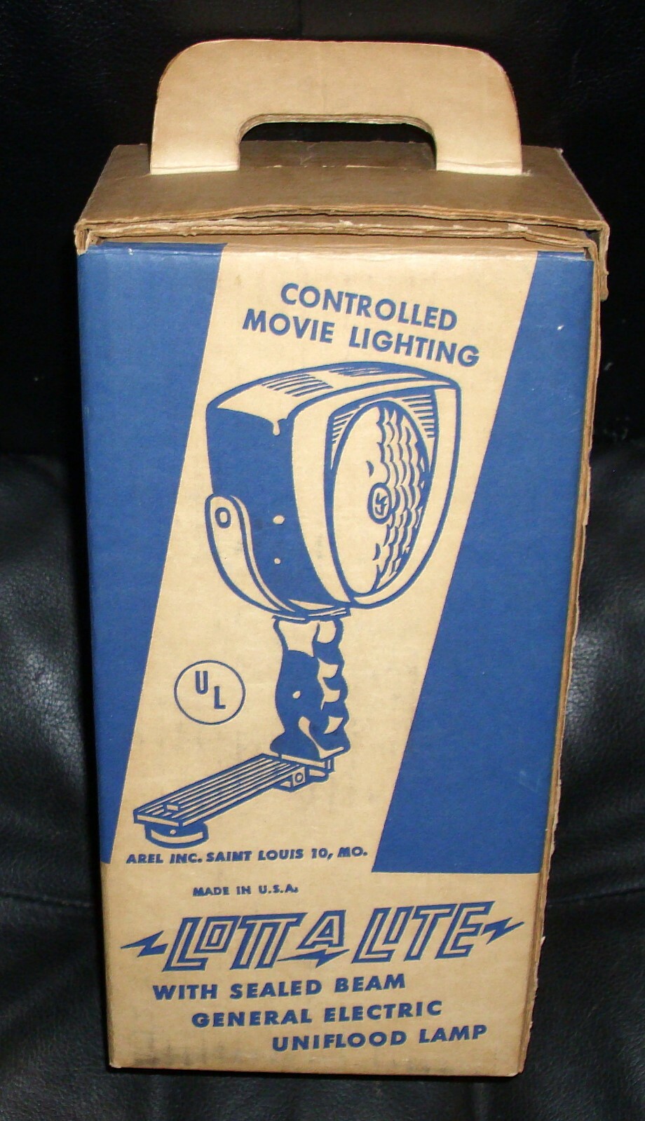 LOTT A LITE 1960’s Home Movie Lighting Sealed Beam GE Uniflood Lamp Very Bright!
