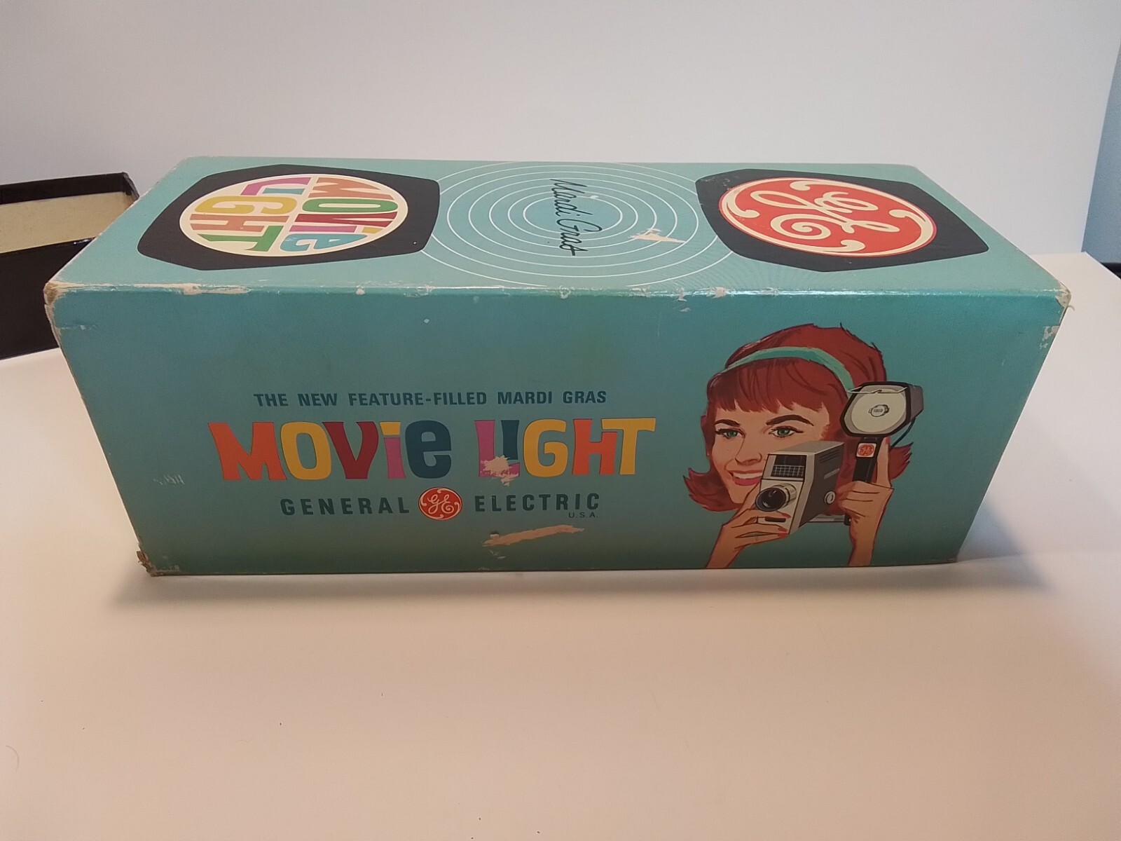 GE Mardi Gras Movie Camera Light Model MG-1 Tested & Working Motion Accessory