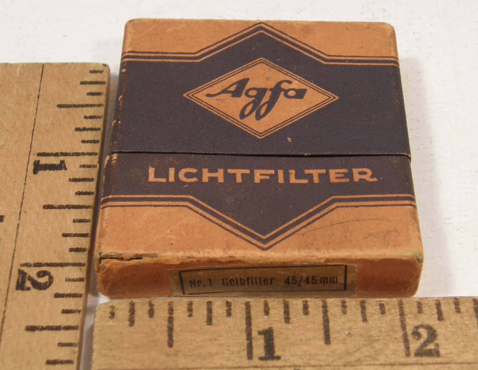VINTAGE AGFA LICHTFILTER LIGHT FILTER IN ORIG BOX 45mm SQUARE YELLOW GLASS