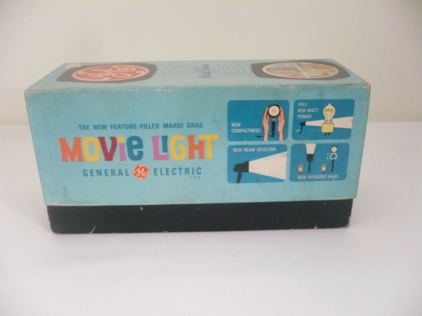 Vintage GE Mardi Gras Movie Light w/Box, Instructions Universal Model MG-1 Works