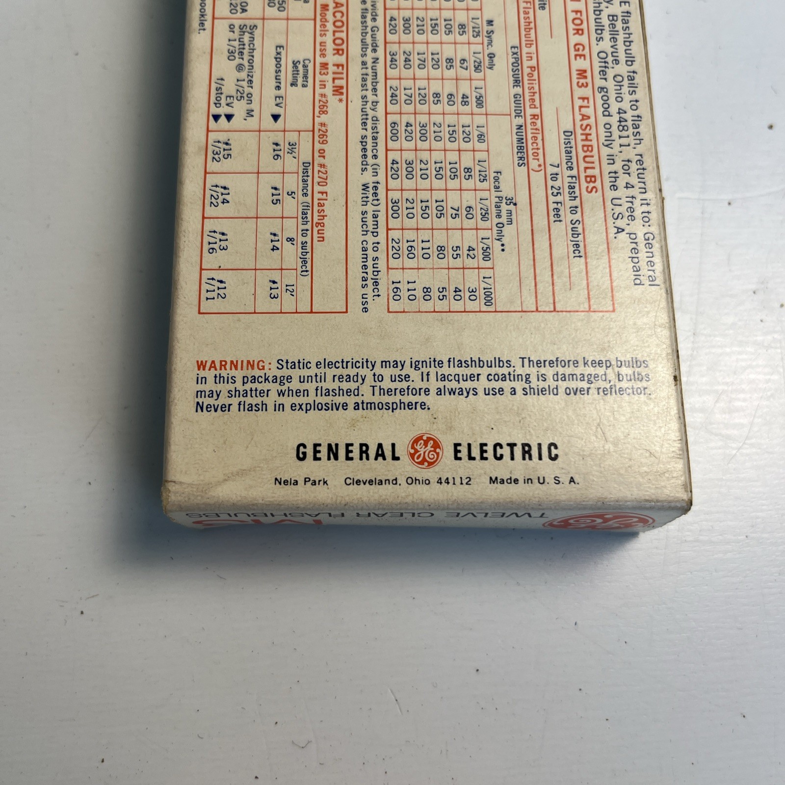 Vintage GE M3 Flashbulbs Box of 12 Sealed Bulbs Camera Flash Photography