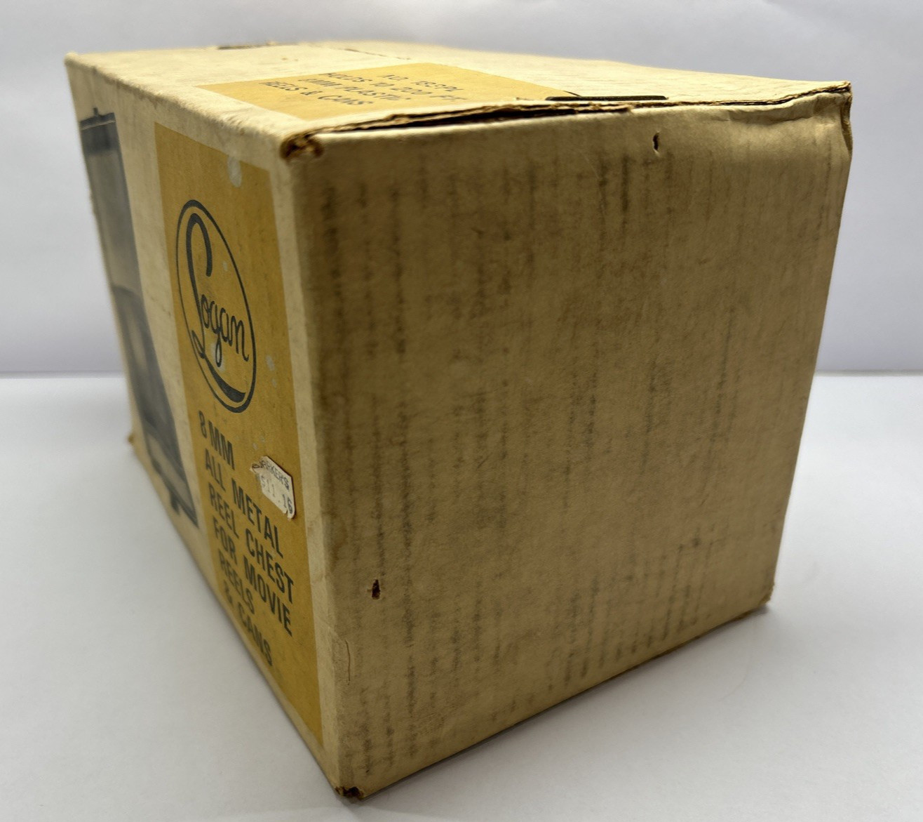New NOS Vintage Logan 183PL All Metal Reel Chest For Movie Reels & Cans