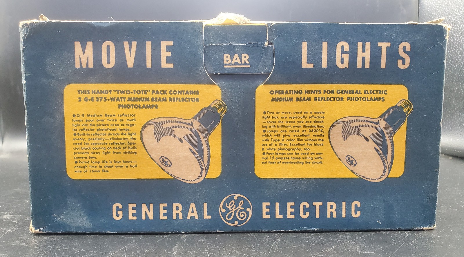 2 GE Vintage 375W Superflood Movie Photo Lamps Light Bulbs PH375/34R4 Working
