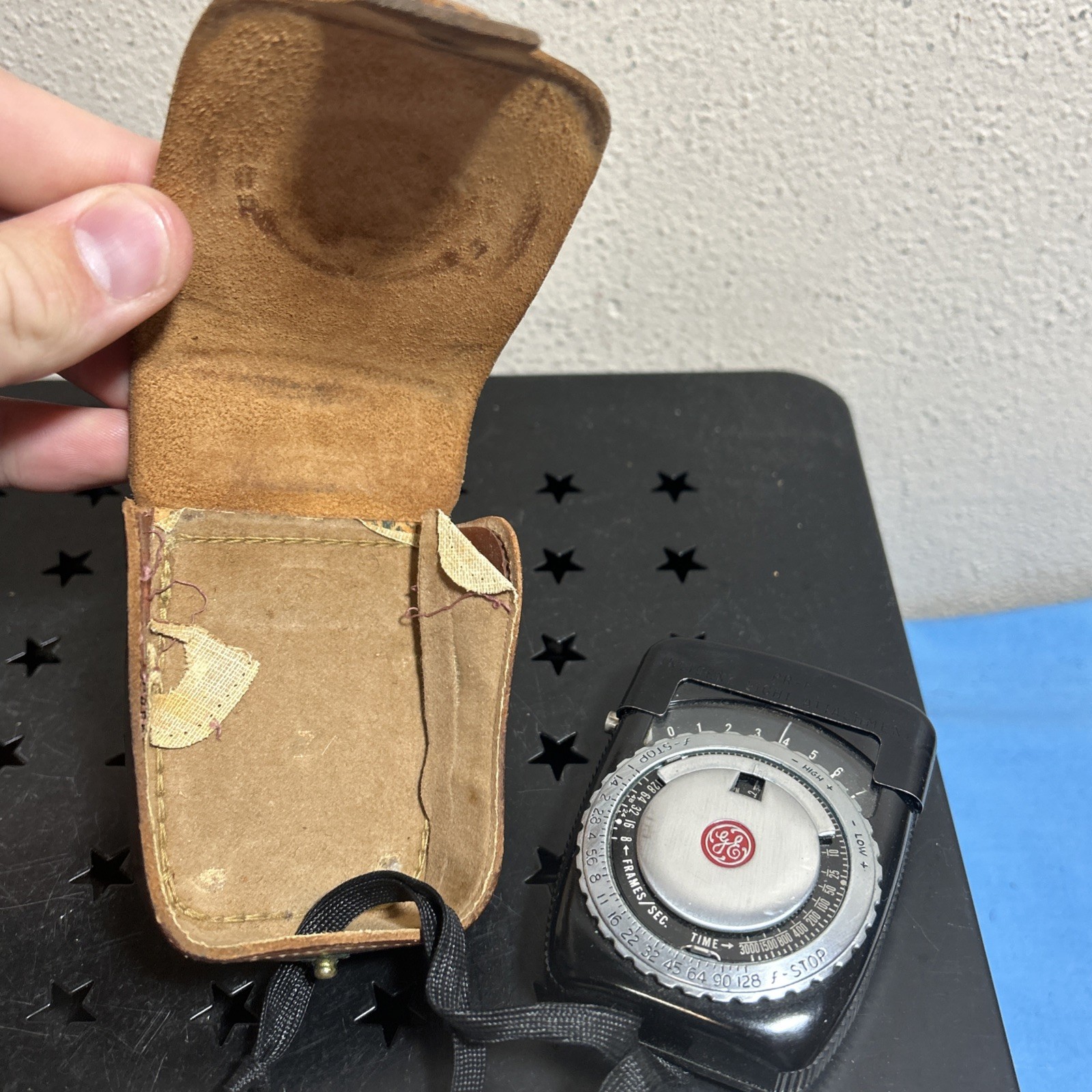 Vintage GE exposure meter type pr-1 with brown leather case