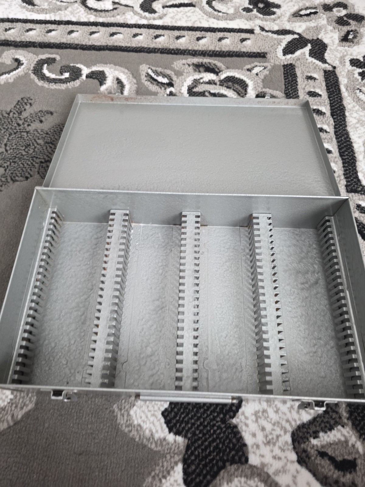 Vintage: Brumberger Photo Slide Metal Storage Case – with 84-Glass Case Slides