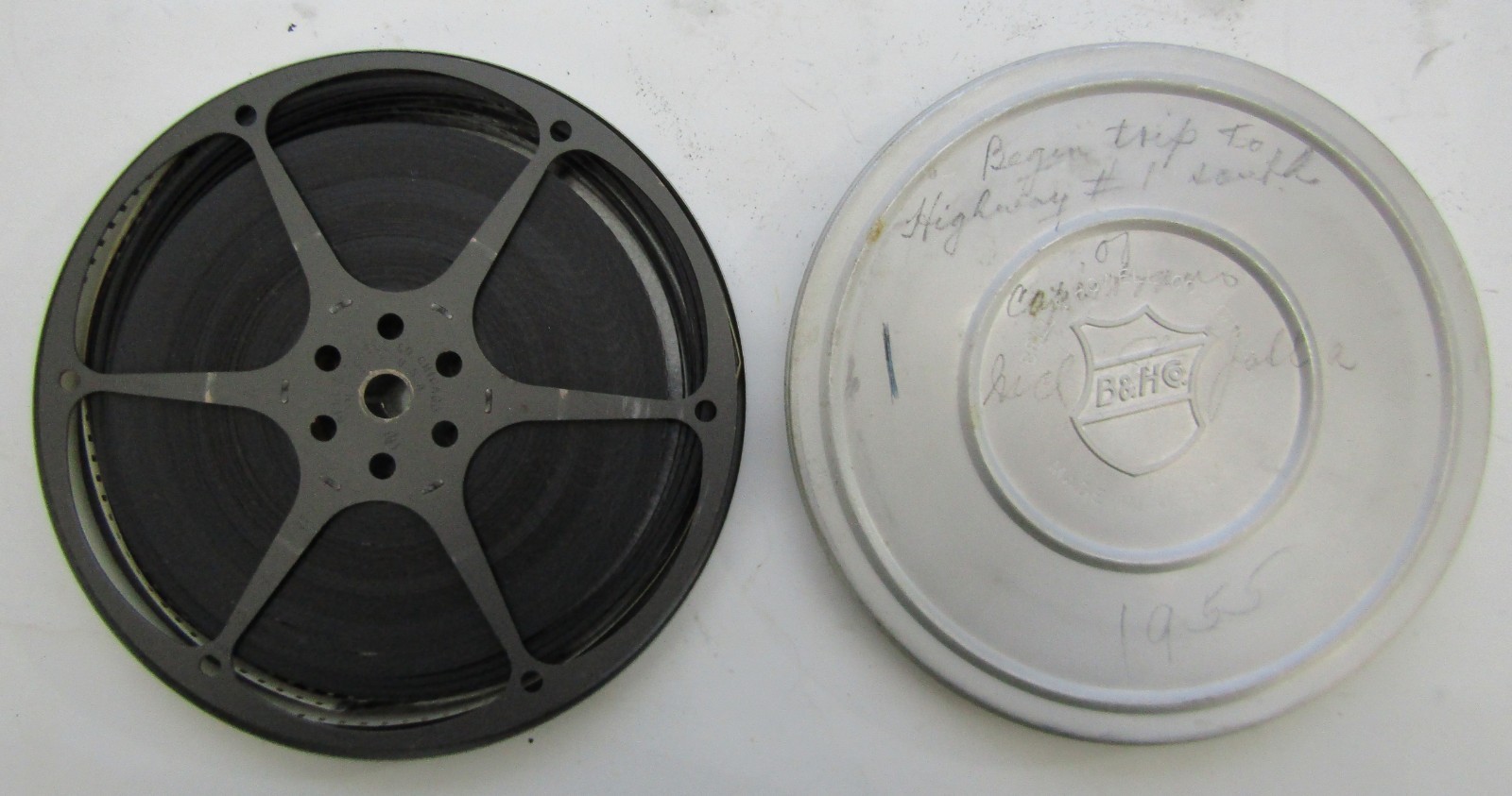 Vintage Brumberger Film Case Reels Canisters Holds 12 Metal 1008 Made in USA
