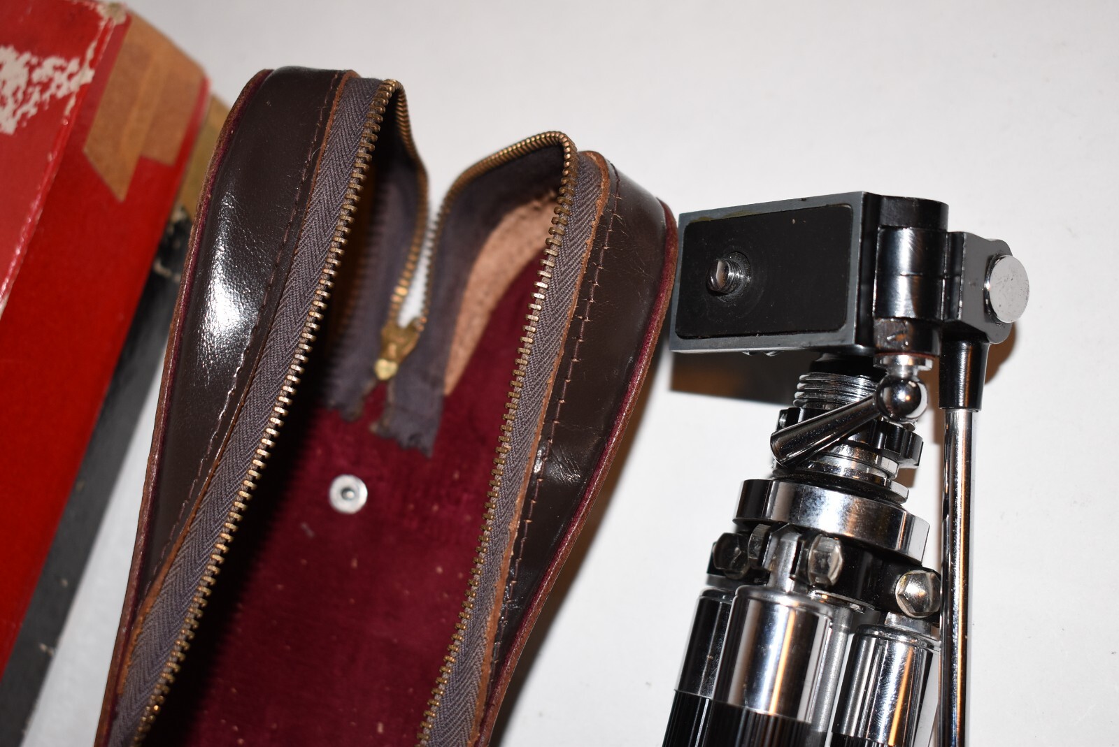 Vintage Adams Compact Tripod 8 Section Elevating Type 67-2145 W/ Carrying Case