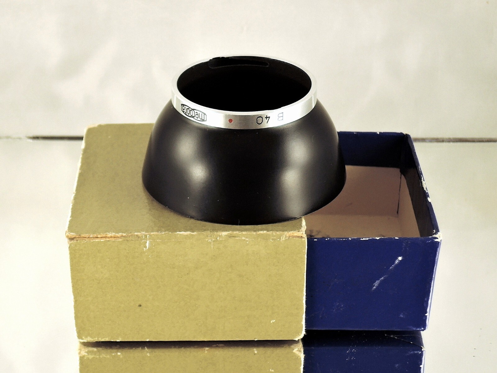 Shade hood Flexaret Meopta round bayonet B40 metal + Genuine box NICE