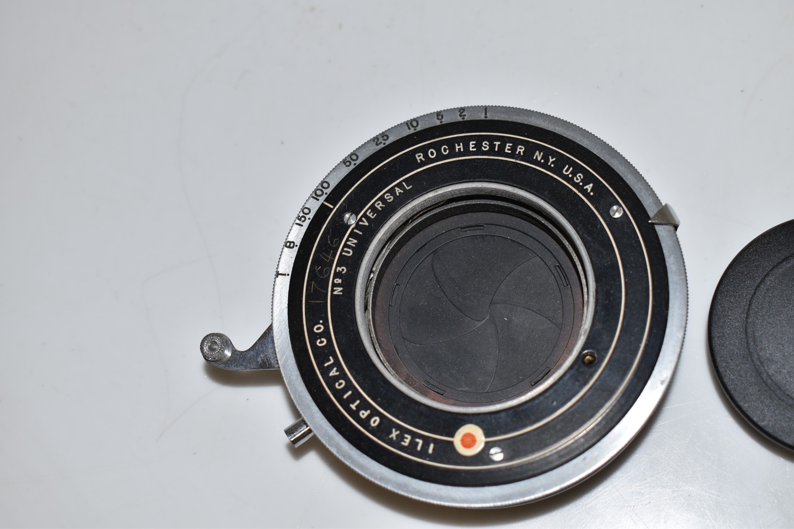 ^^ Ilex Optical Company No. 3 Universal Shutter (FEA11)