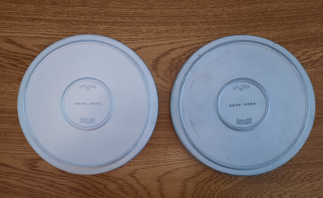 2 Vintage KENCO 8mm Film 7″ (400′) Metal Canisters (empty)