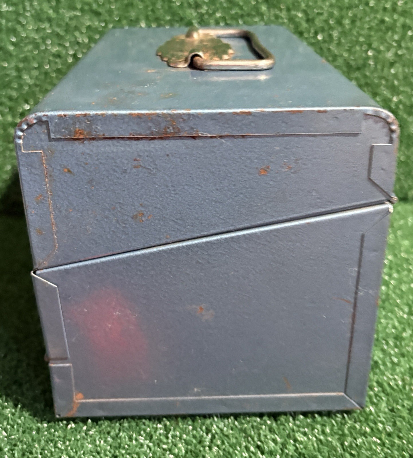 Vintage Metal Movie Reels CARRYING CASE for 5” 8mm Film Reel Canisters