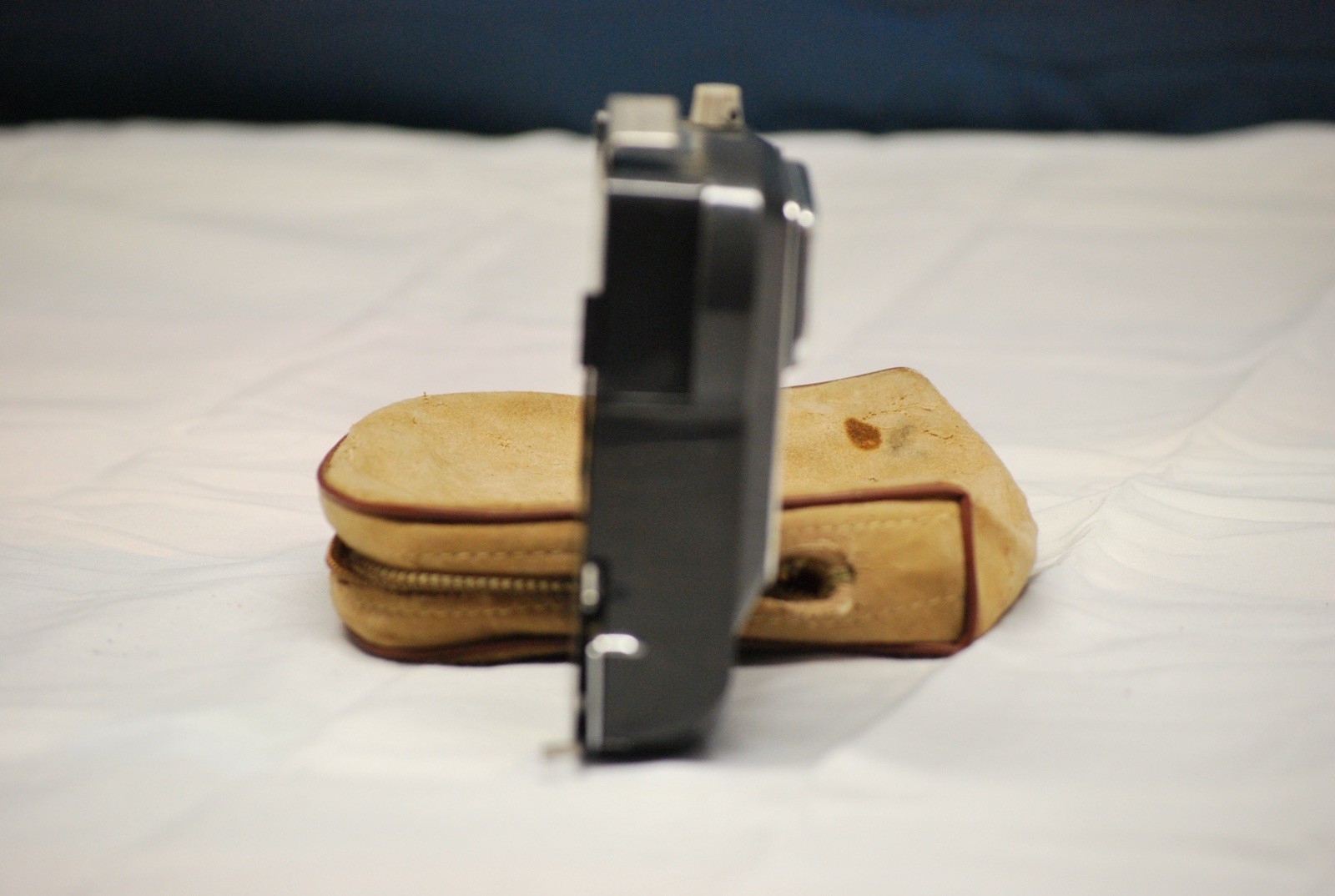 Polaroid 440 Photoelectric Shutter with Case