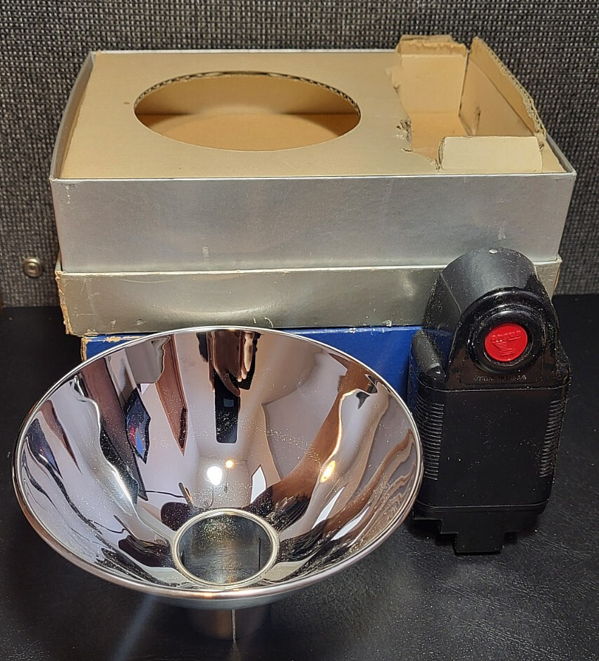 Vintage 1950s argus FLASH UNIT for C4, ef, 21 Cameras in Original Box
