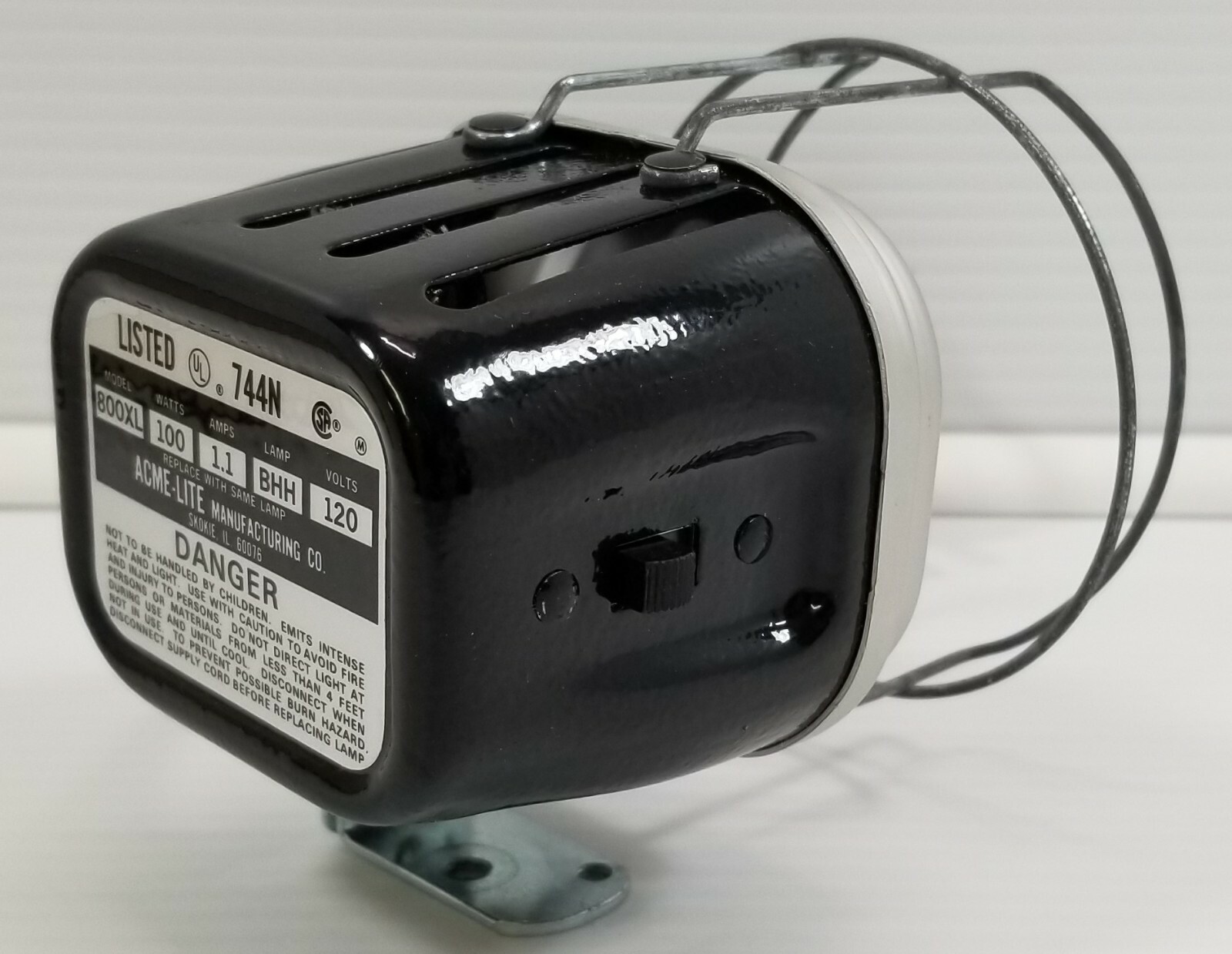 Vintage Acme Lite Model 800 XL–LITE Supplementary Light Movie Camera 100 Watts
